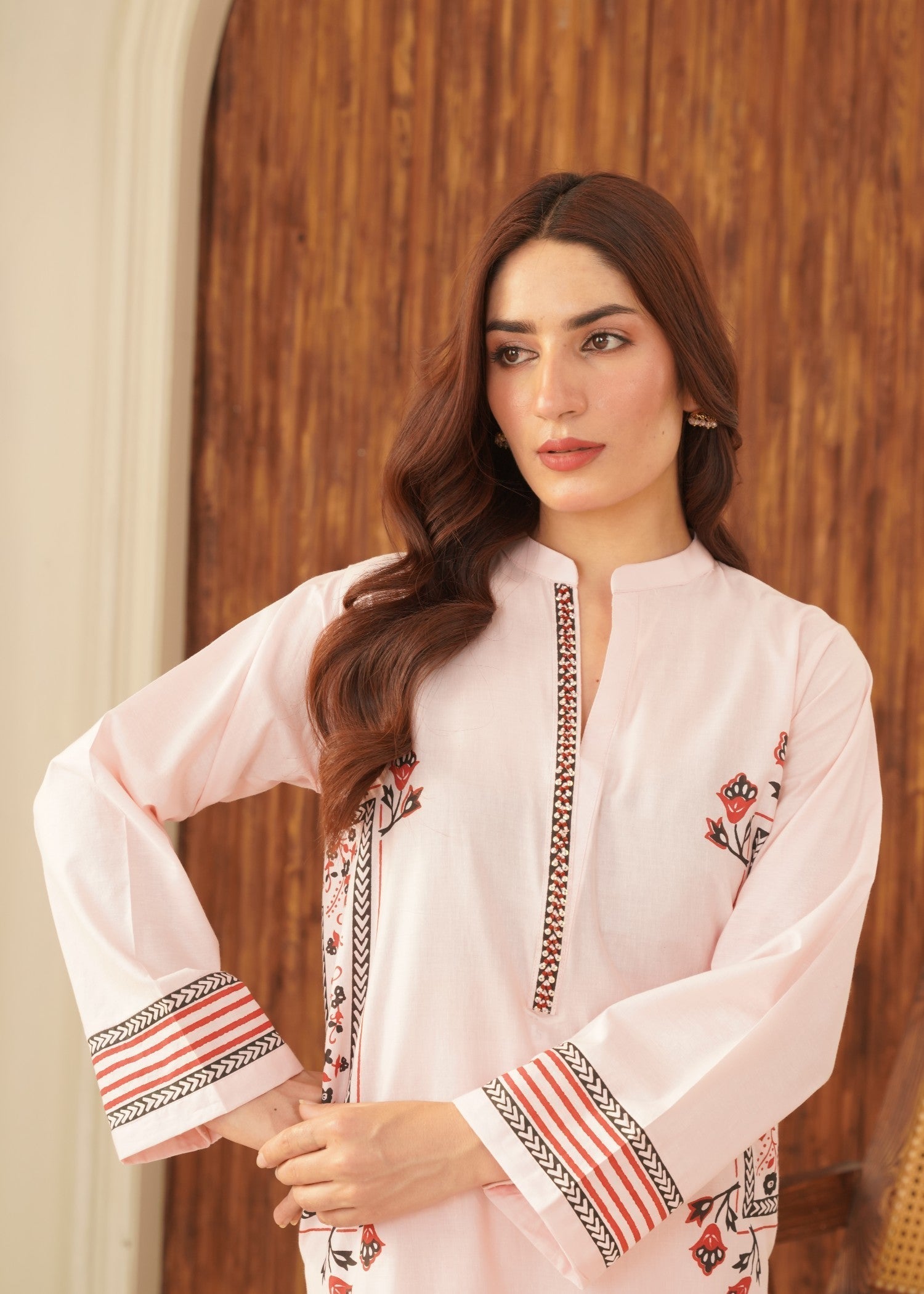 Hoorwani Jeem Pink Women 2pcs