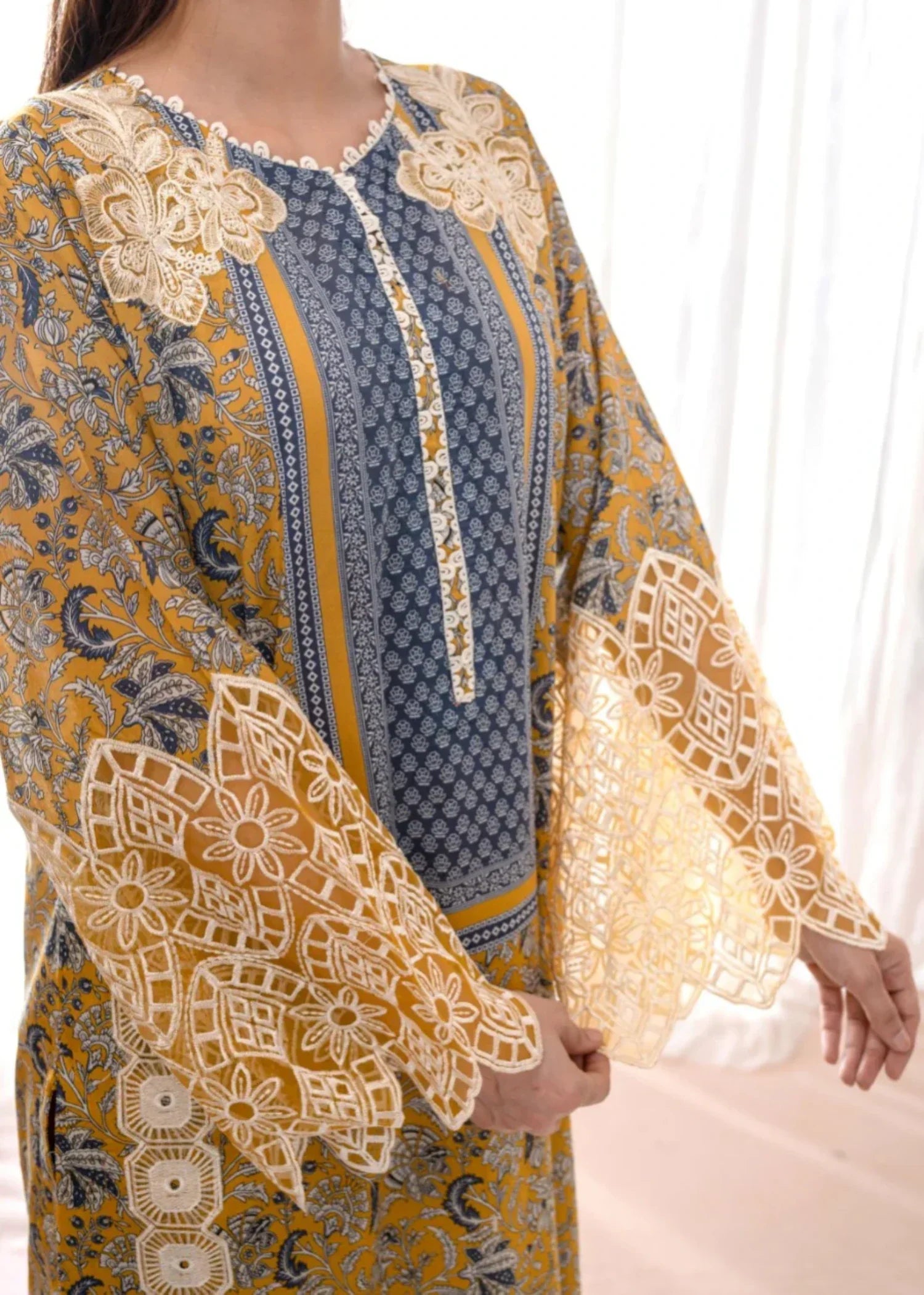 Humna & Momina EMBROIDERED PRINTED LAWN SUIT (Beeswax) Women 3pcs