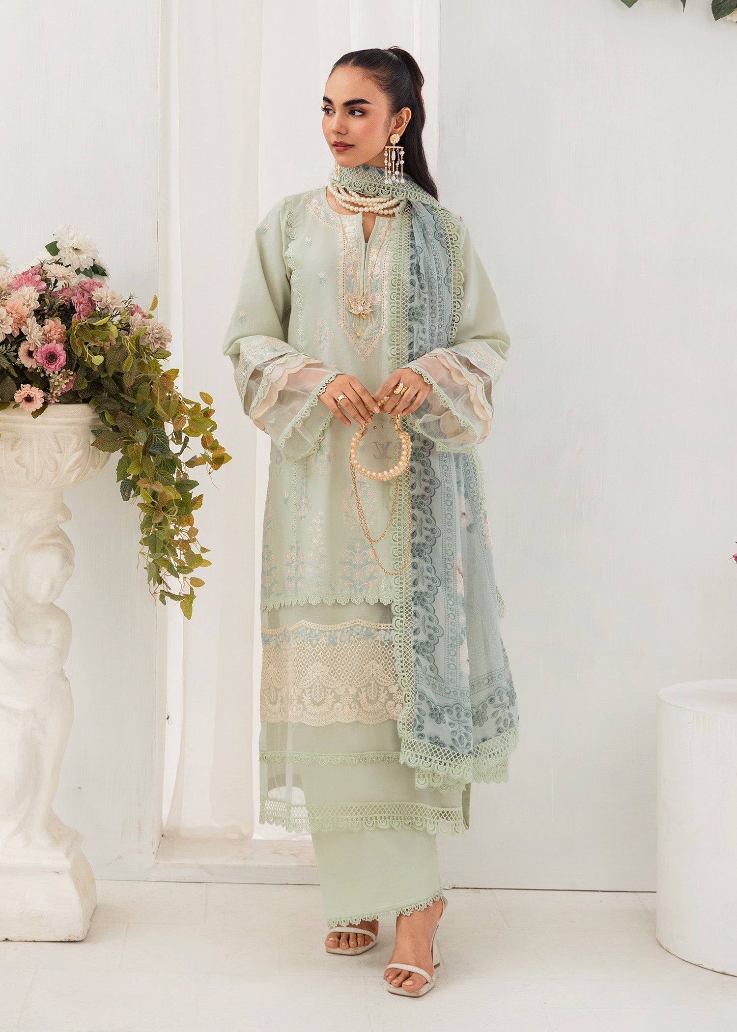 Chandan Nagri Evolet Women 3pcs