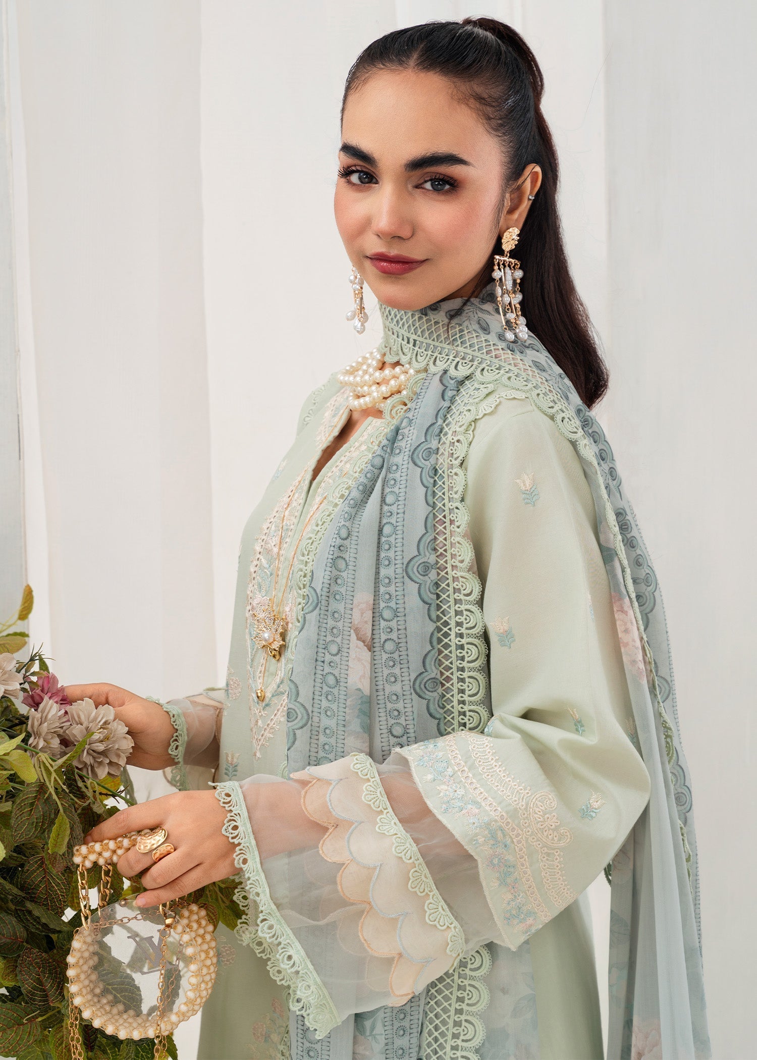 Chandan Nagri Evolet Women 3pcs