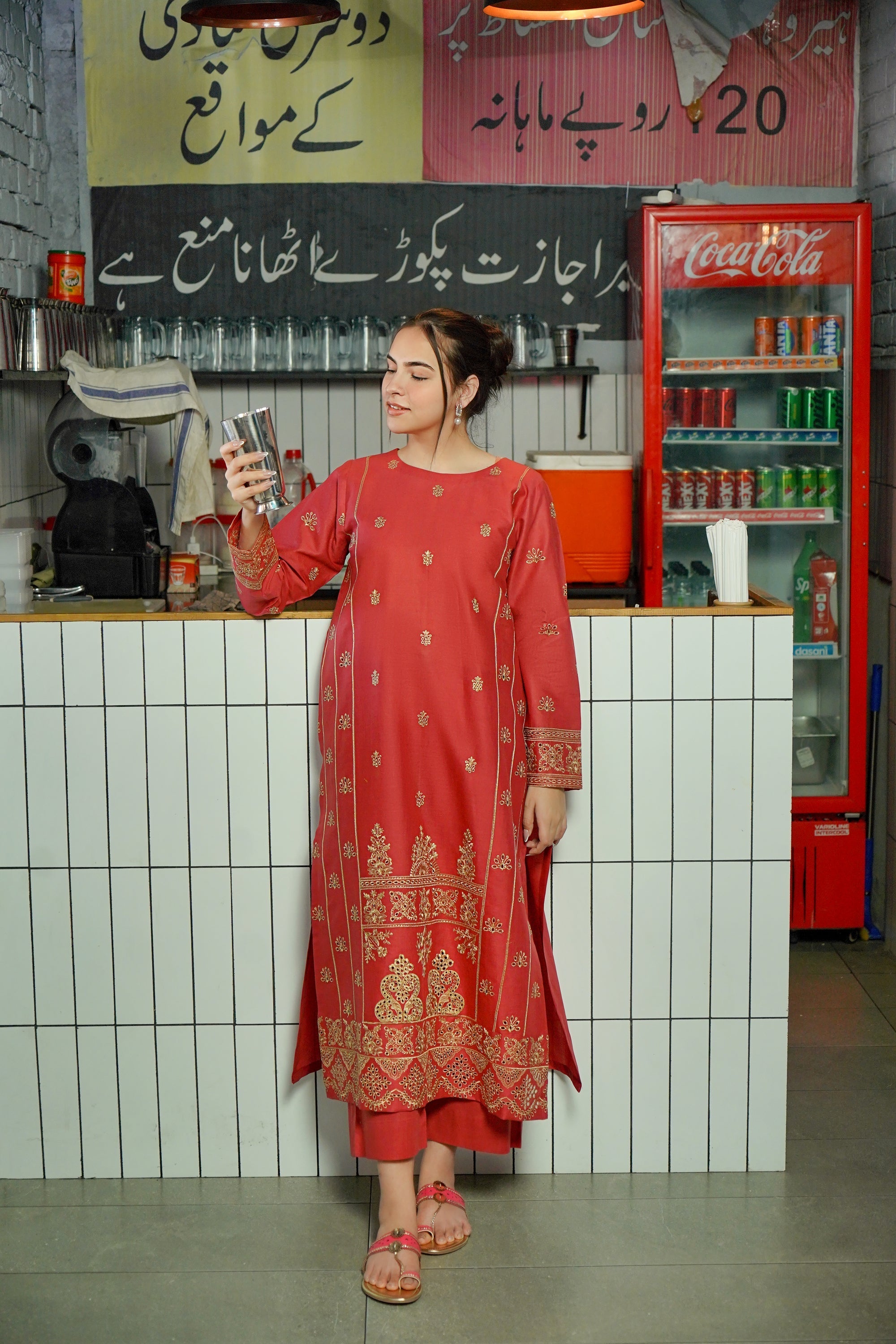 Urge Pret APRIL Women