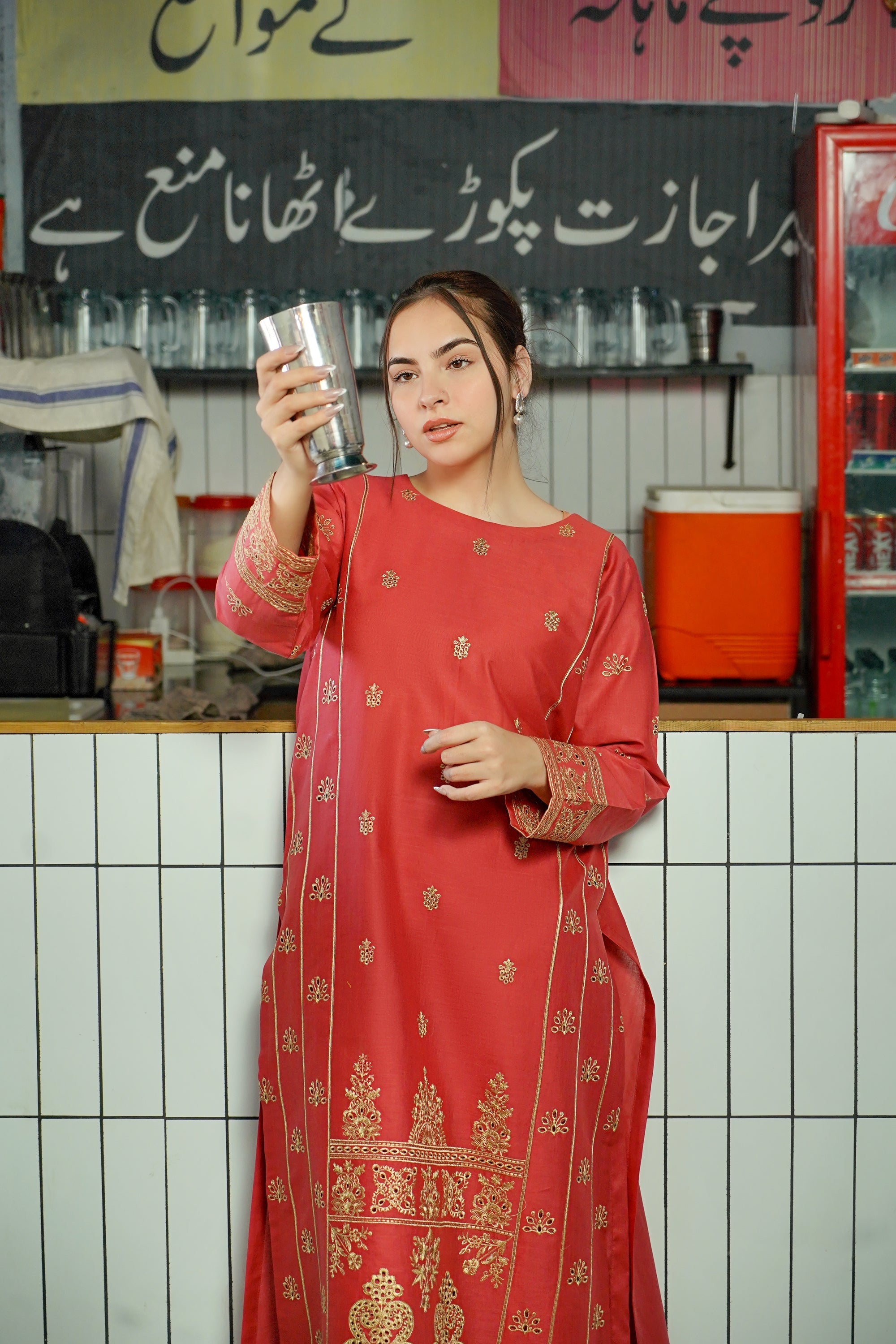 Urge Pret APRIL Women