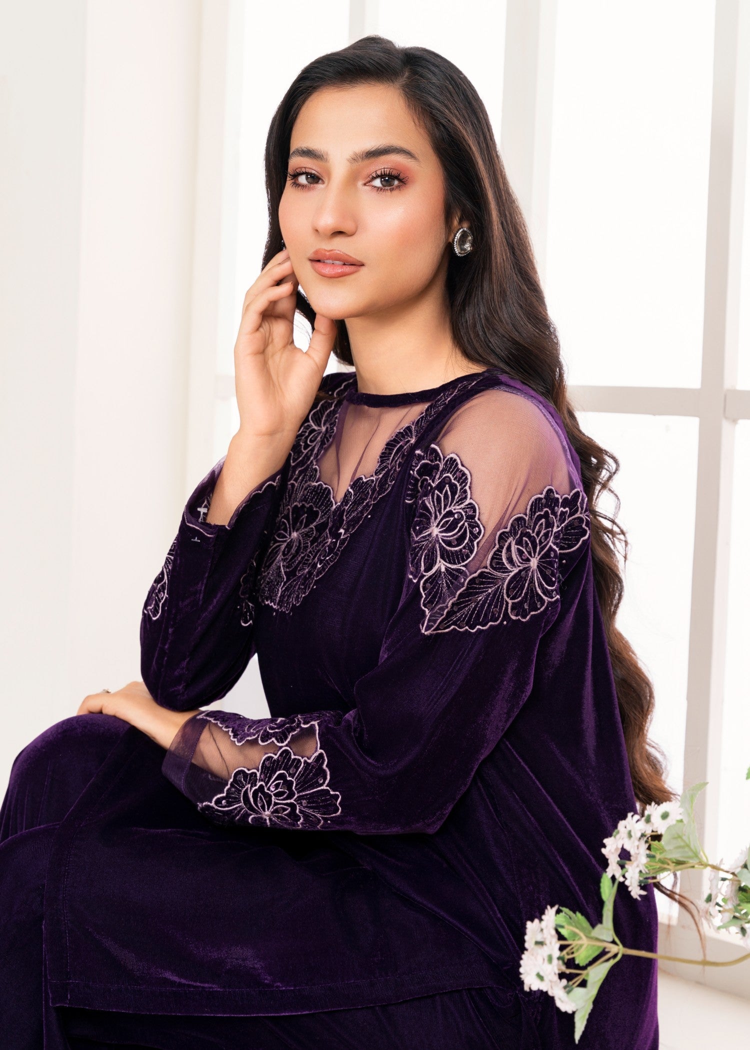 Noah Officials Embroided Velvet Suit Women 2pcs