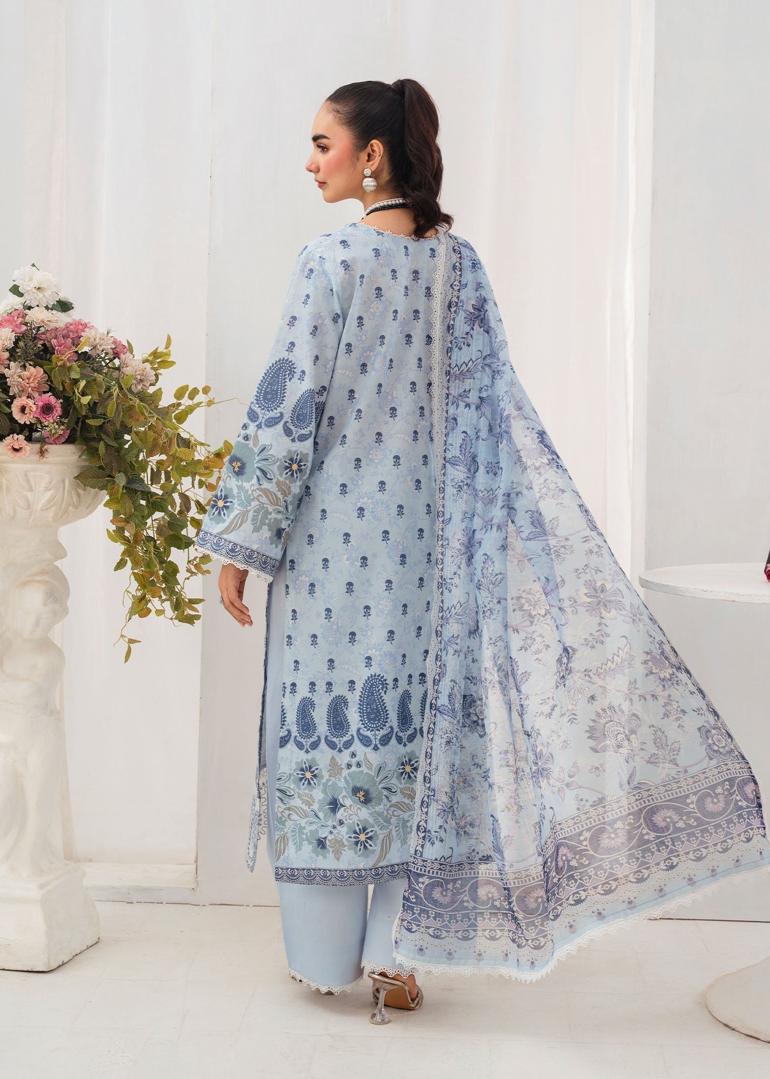 Chandan Nagri Solea Women 3pcs