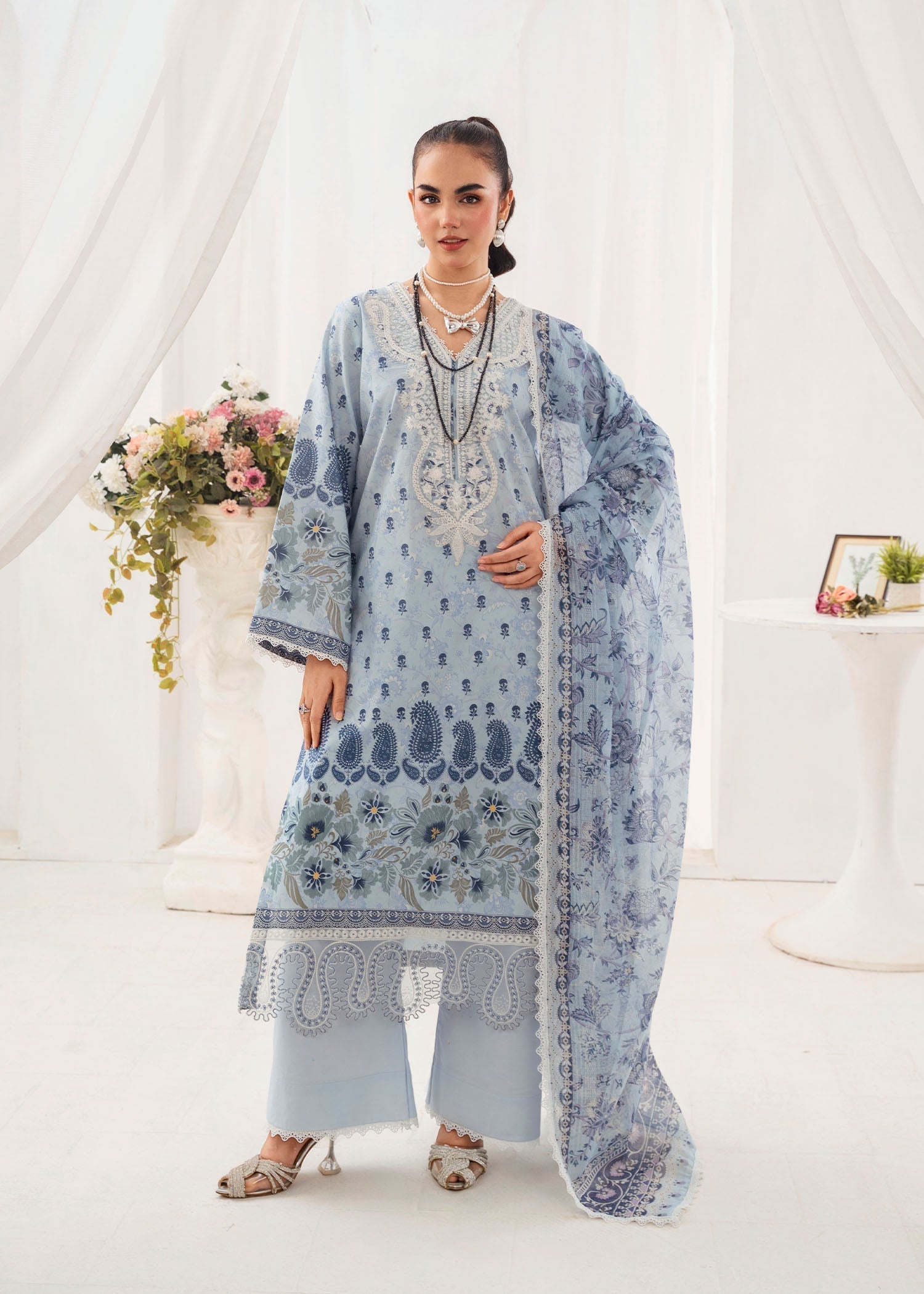 Chandan Nagri Solea Women 3pcs