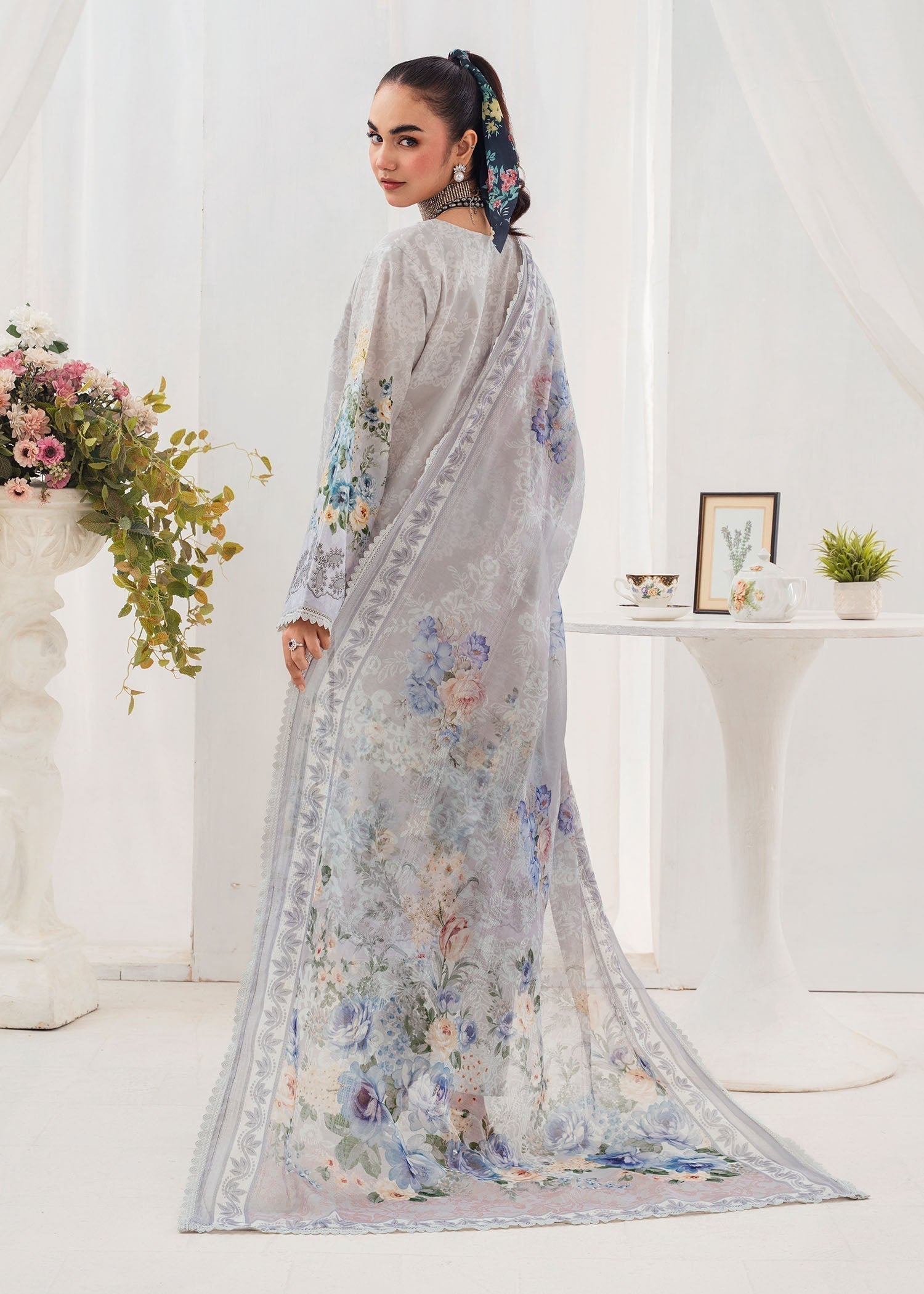 Chandan Nagri Elysee Women 3pcs