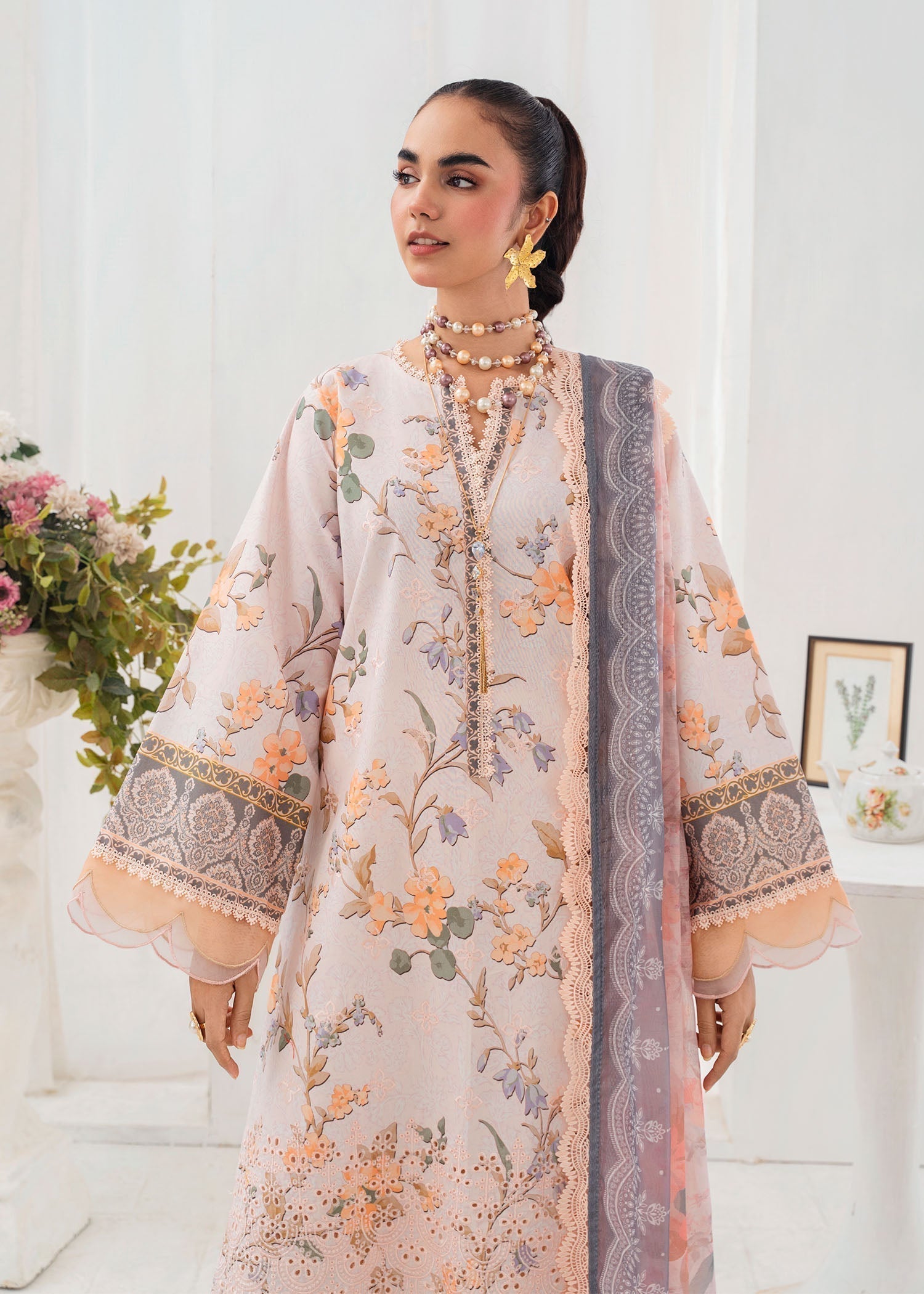 Chandan Nagri Floret Women 3pcs
