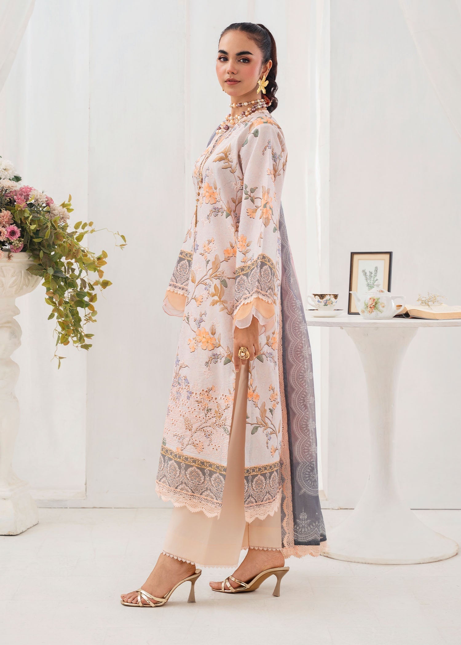 Chandan Nagri Floret Women 3pcs