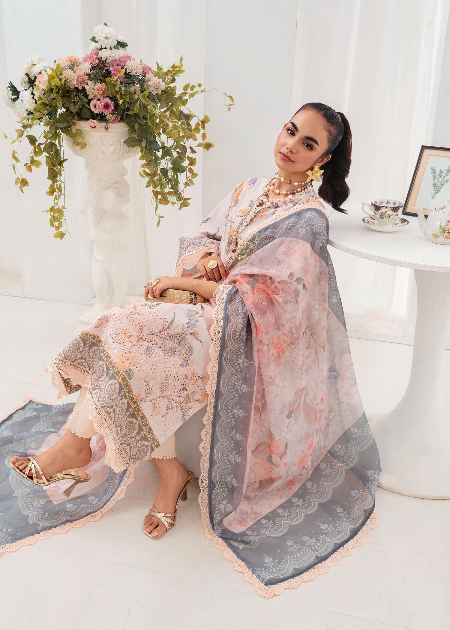 Chandan Nagri Floret Women 3pcs