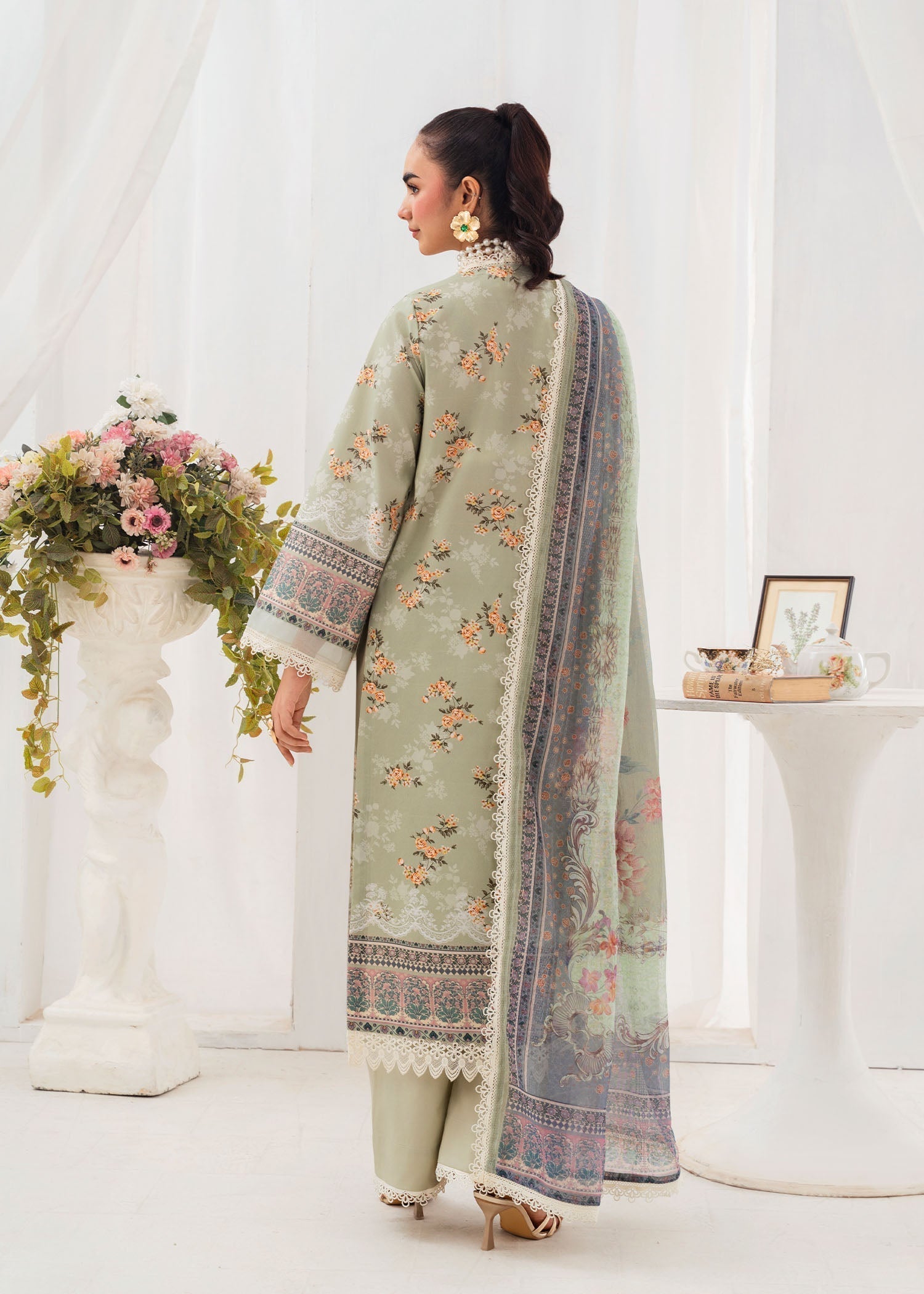 Chandan Nagri Zania_ Women 3pcs