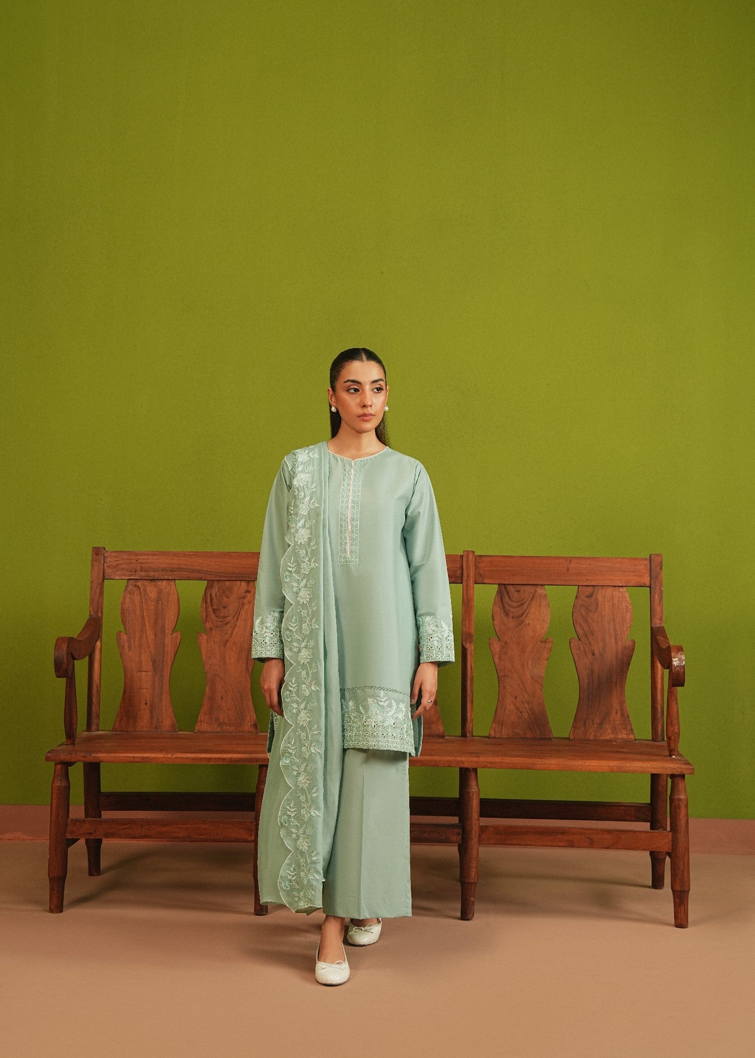 Mannat Pistachio Women 3pcs