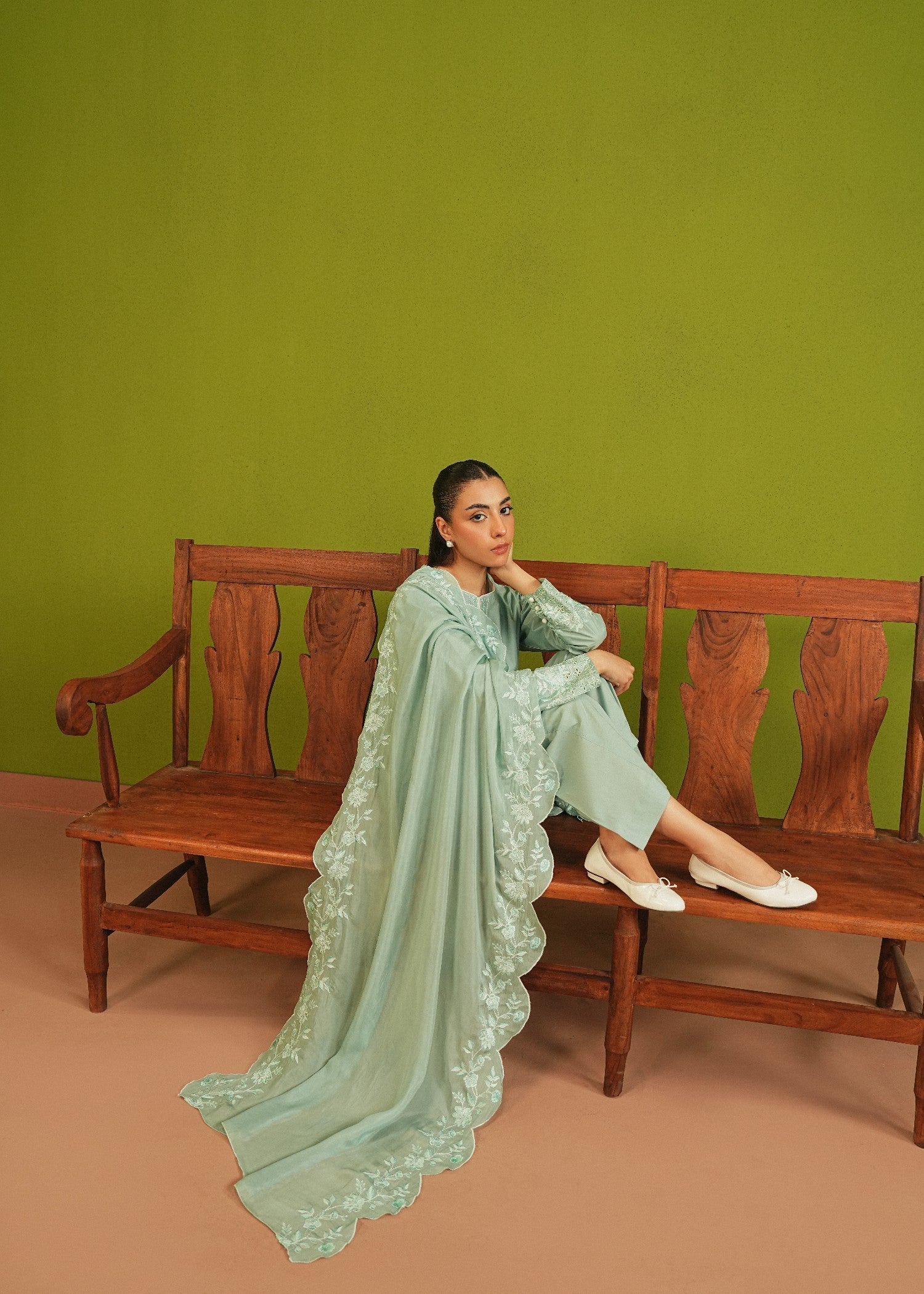 Mannat Pistachio Women 3pcs