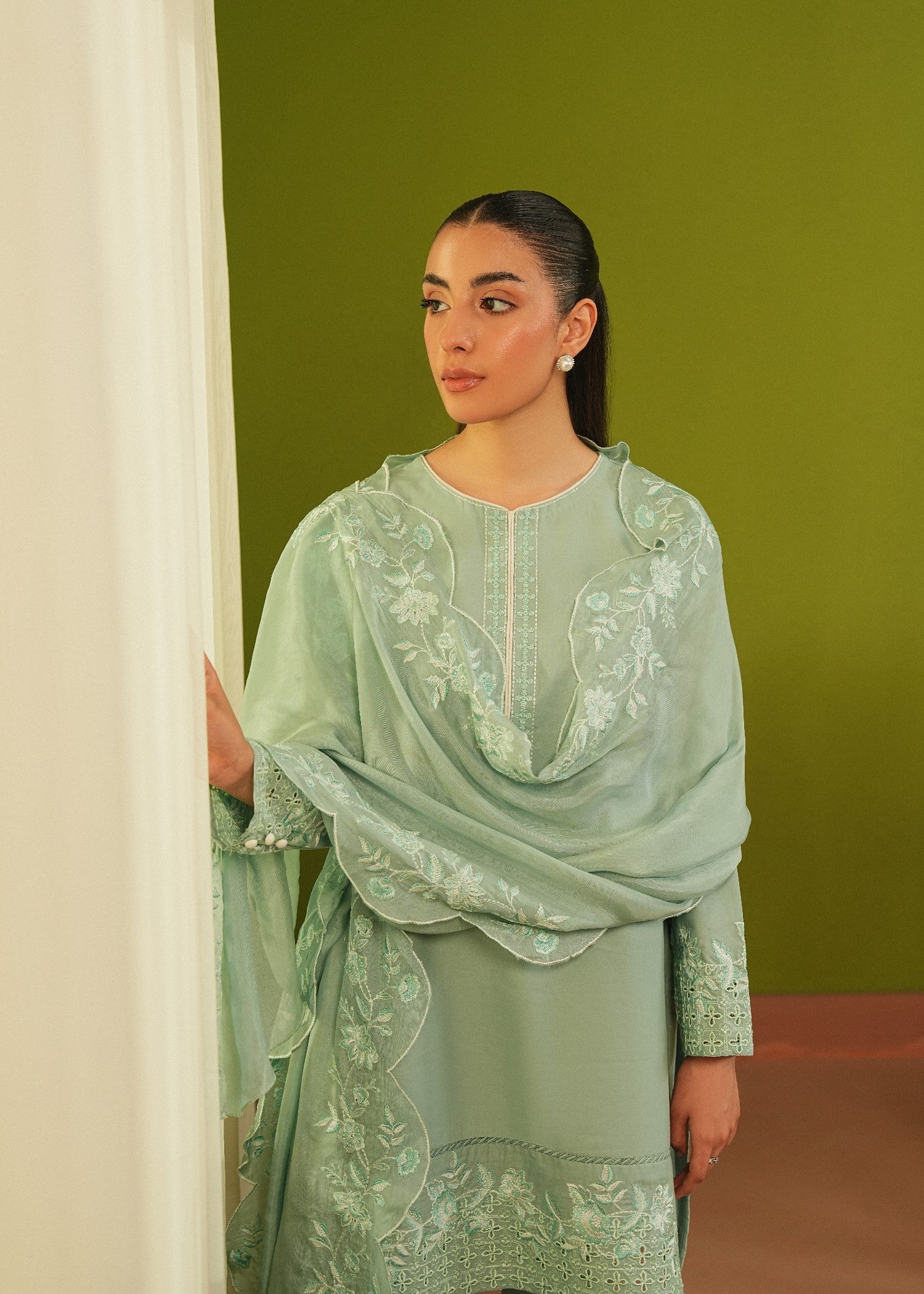 Mannat Pistachio Women 3pcs