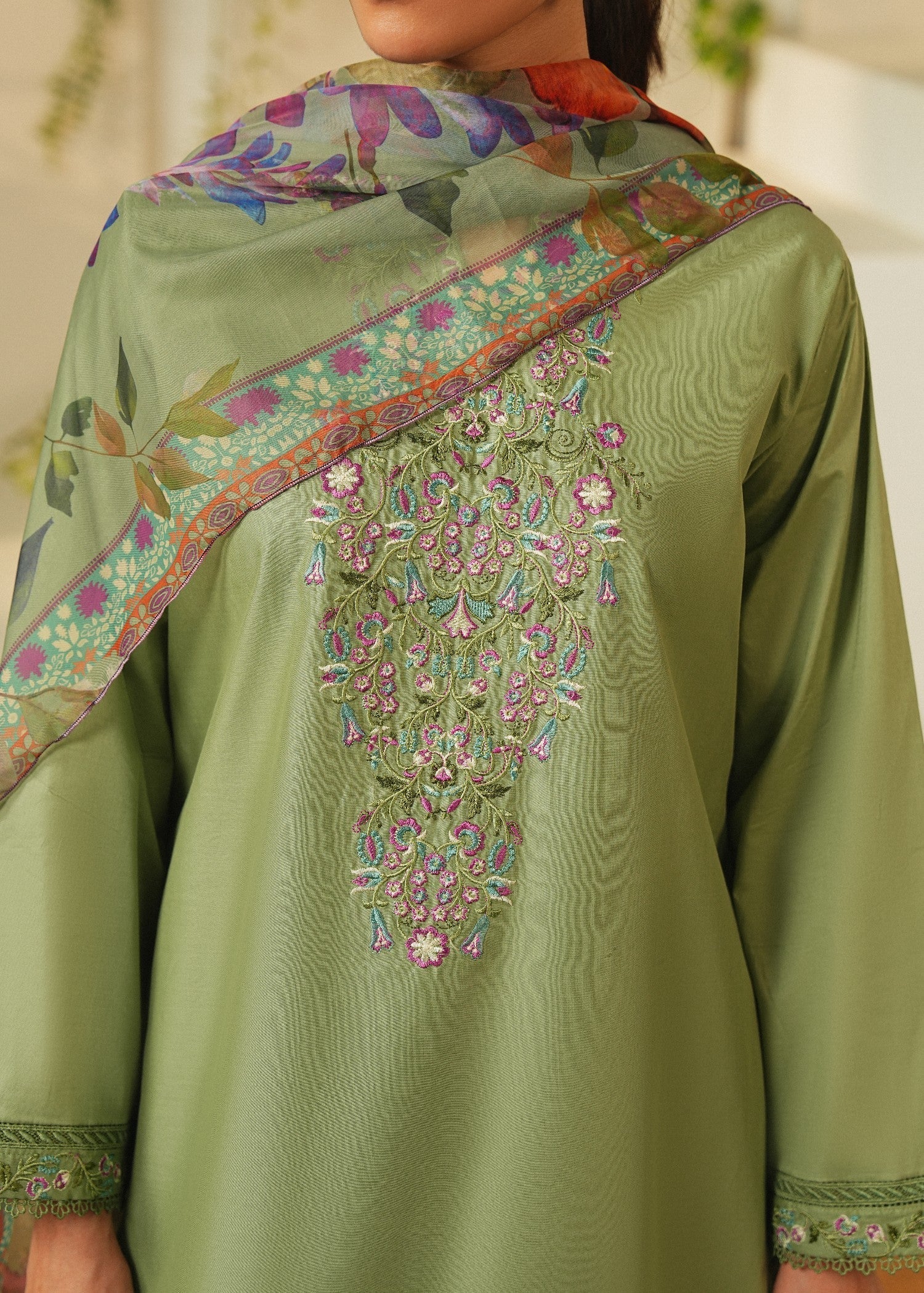 Mannat Frost Women 3pcs