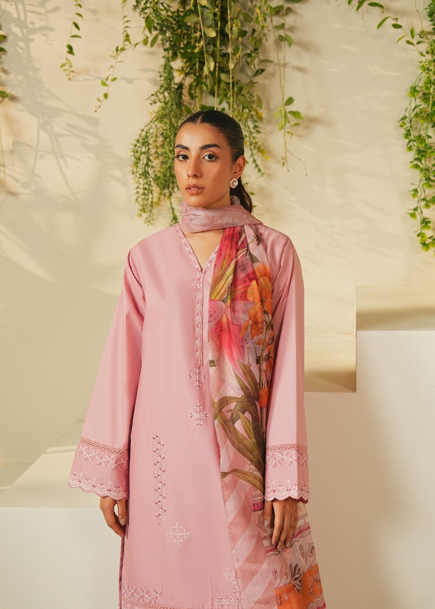 Mannat Pinkveil Women 2pcs