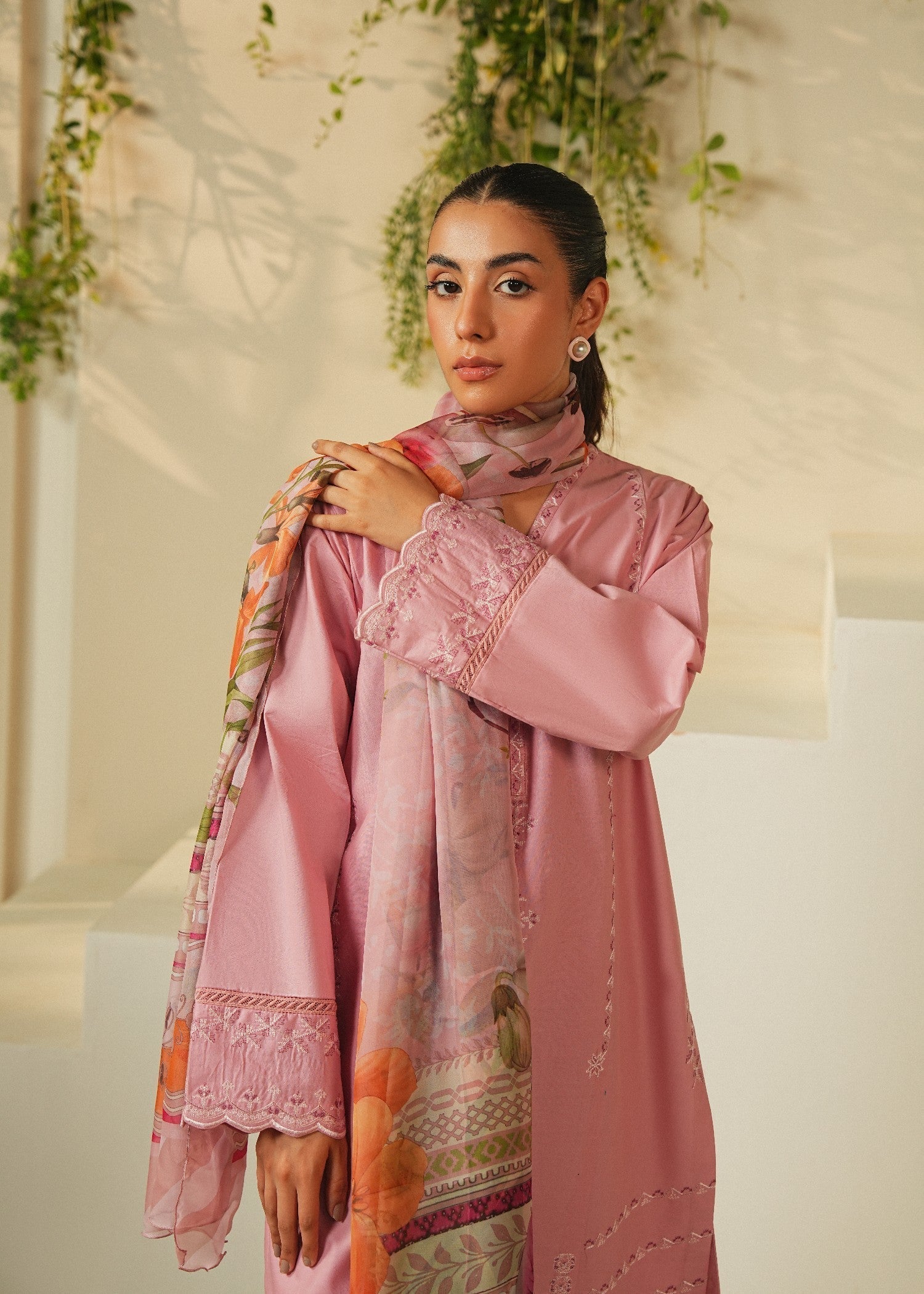 Mannat Pinkveil Women 2pcs