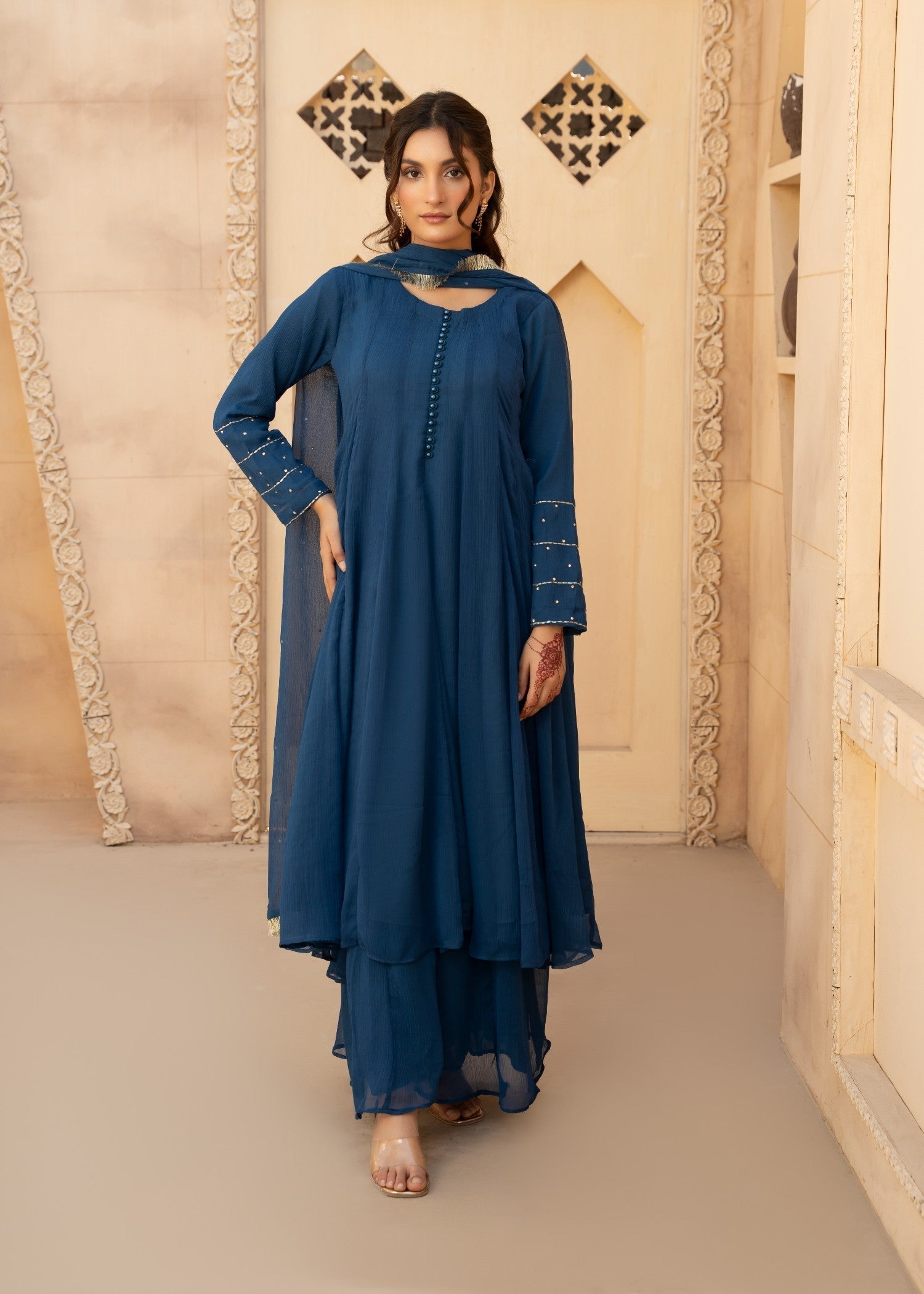 Solo Outfits Husn Women 3pcs