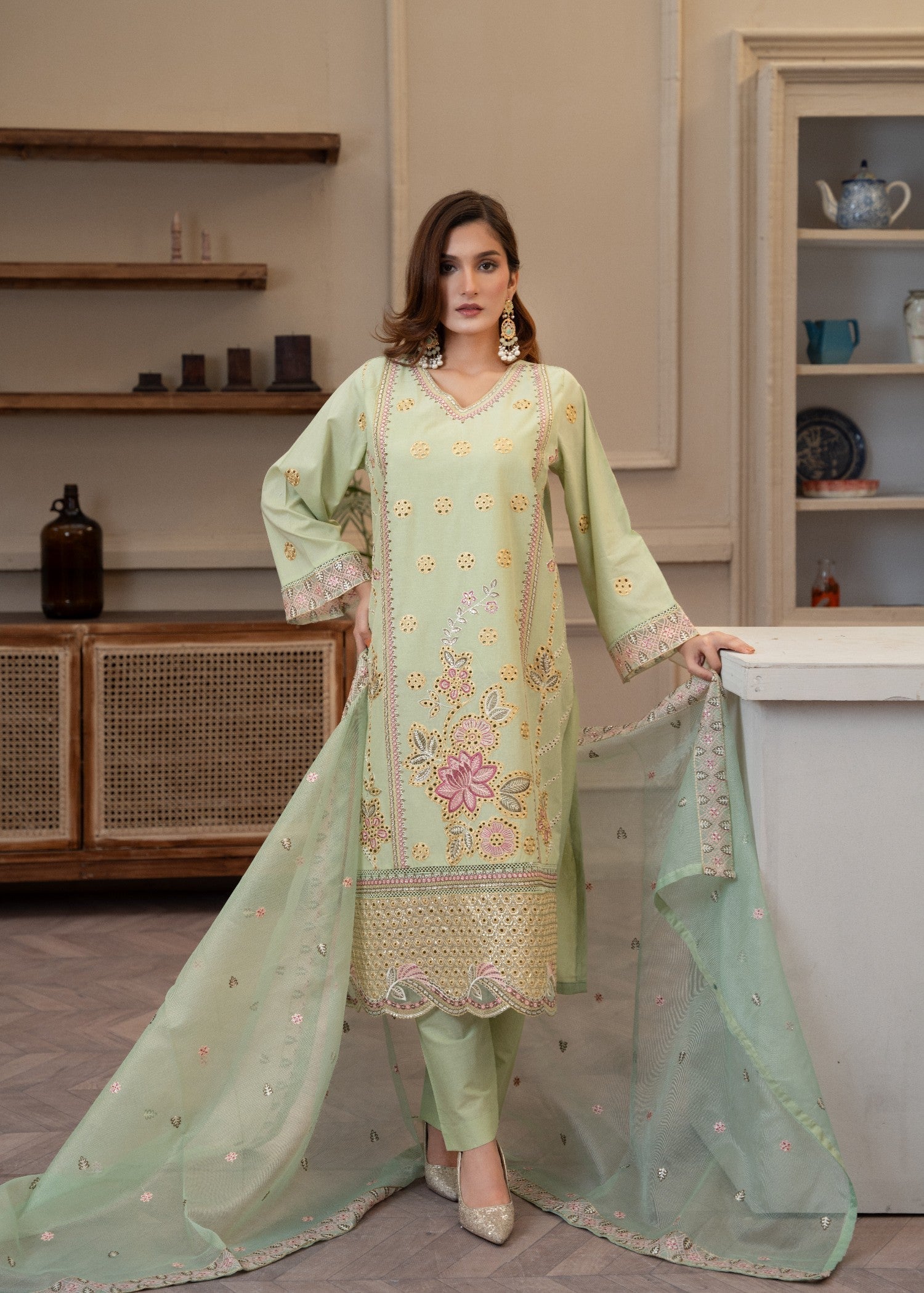 Waniya Awais WAL 28 Lawn Stitched Women 3pcs