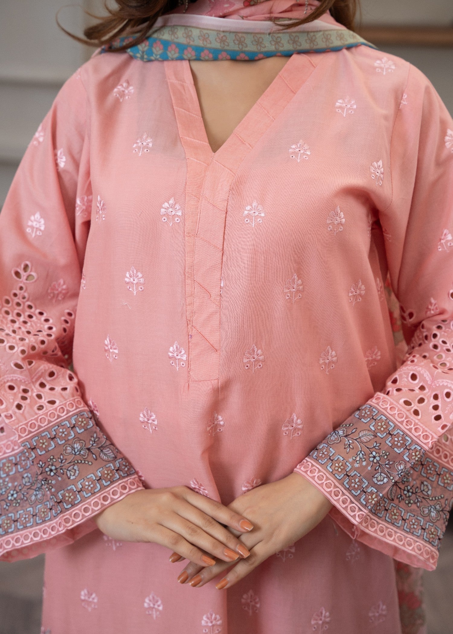 Waniya Awais WAL 16 Lawn Stitched Women 3pcs