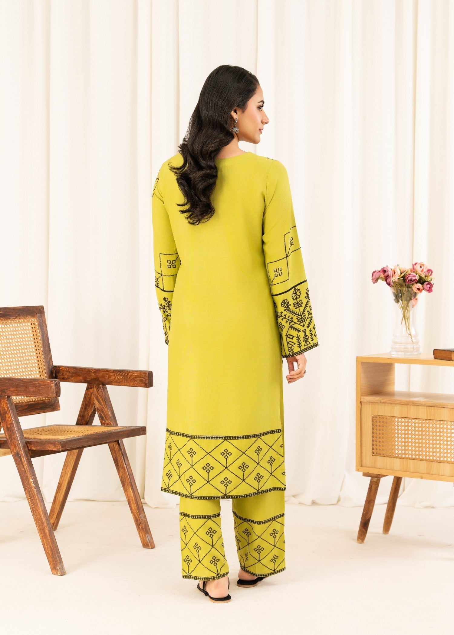 Aster Rang Mahal Women 2pcs