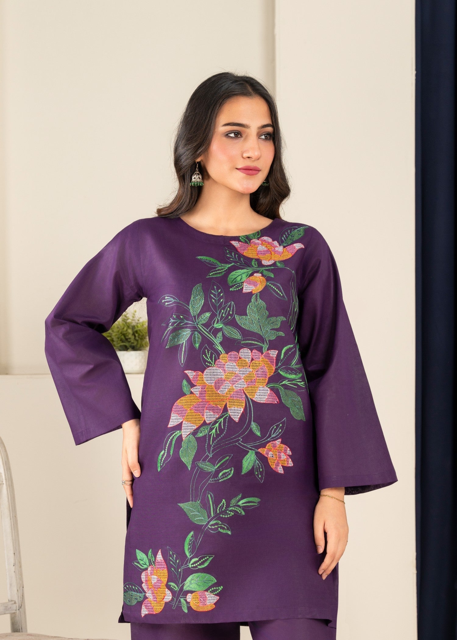 Ramal plum embroidered dress Women 2pcs