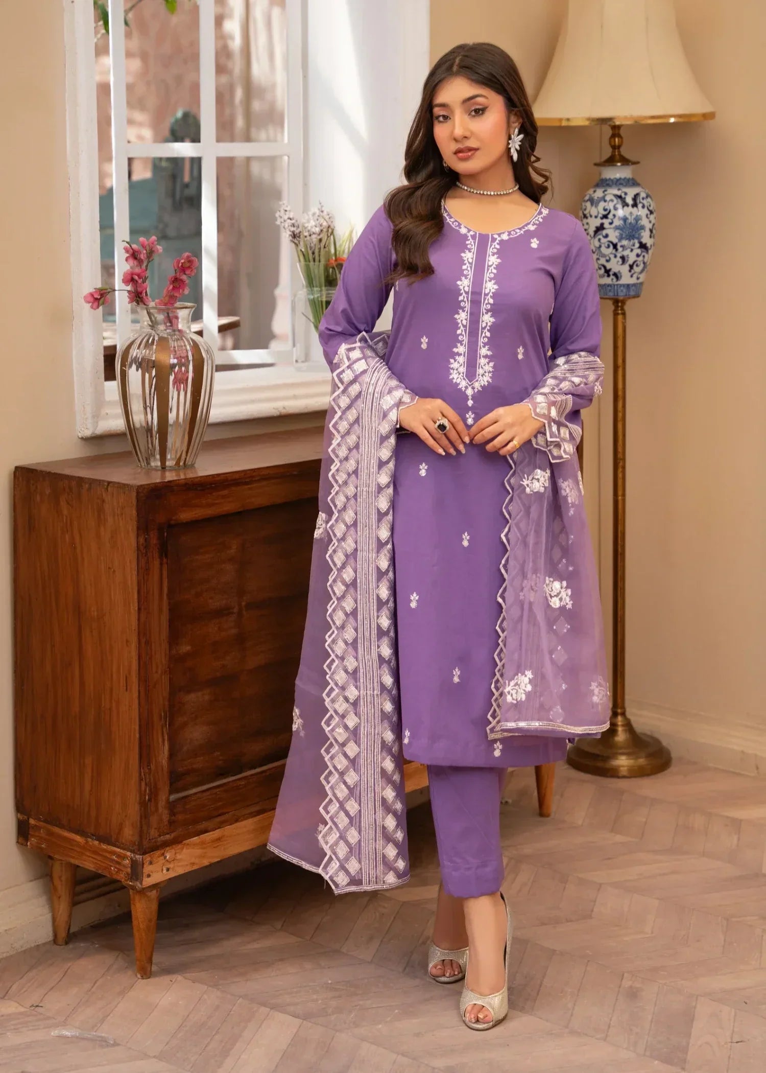 Akhrot Clothing Urooj Women 3pcs