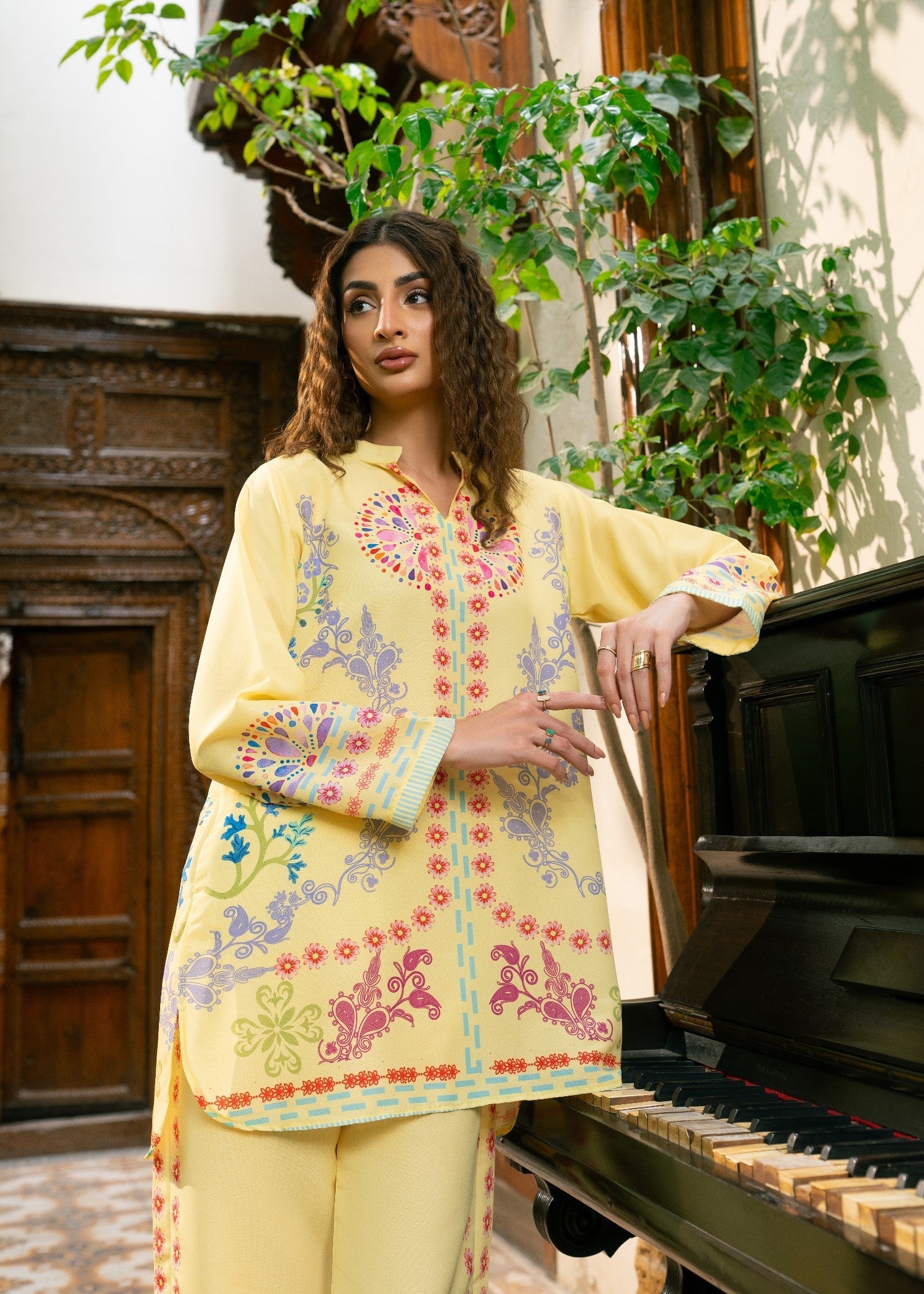 Nairah Colada Women 2pcs