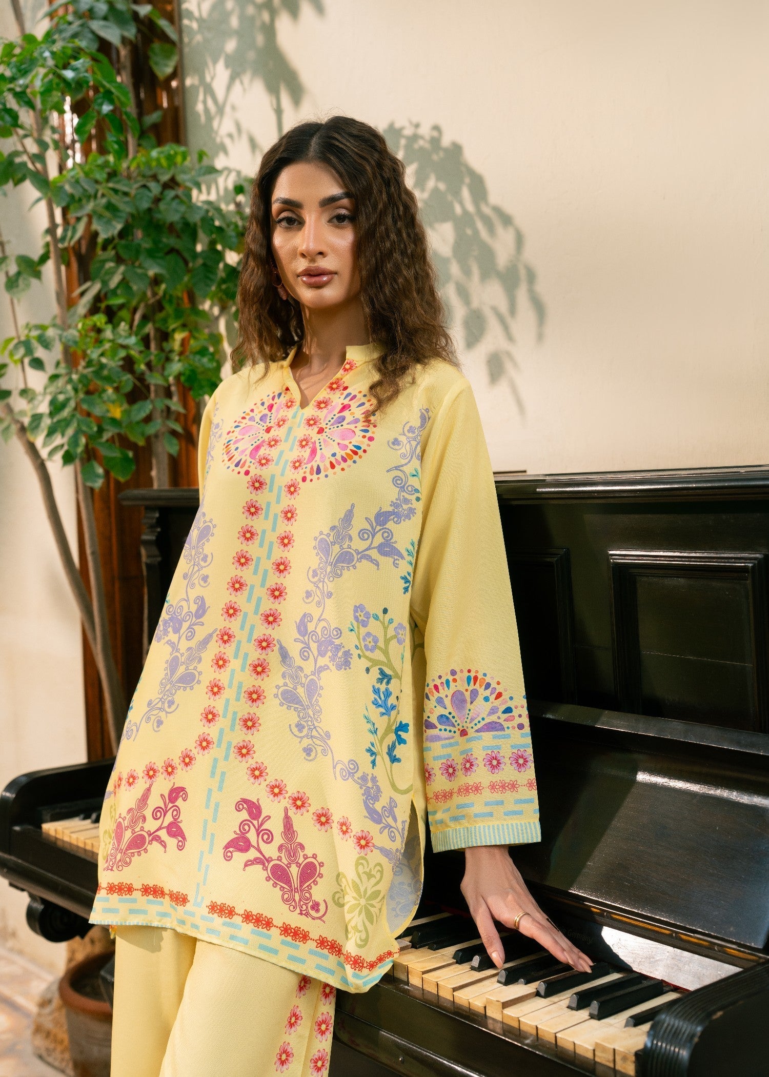 Nairah Colada Women 2pcs