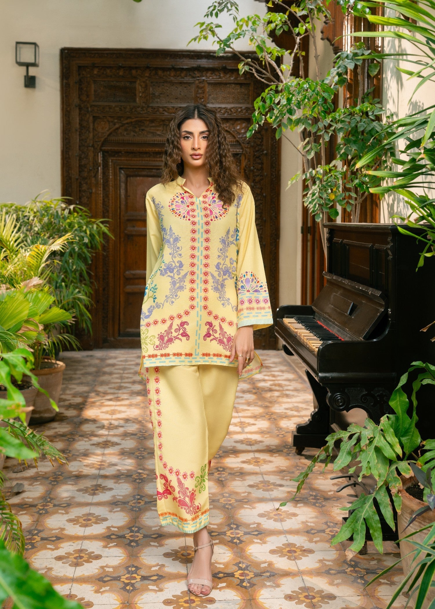 Nairah Colada Women 2pcs