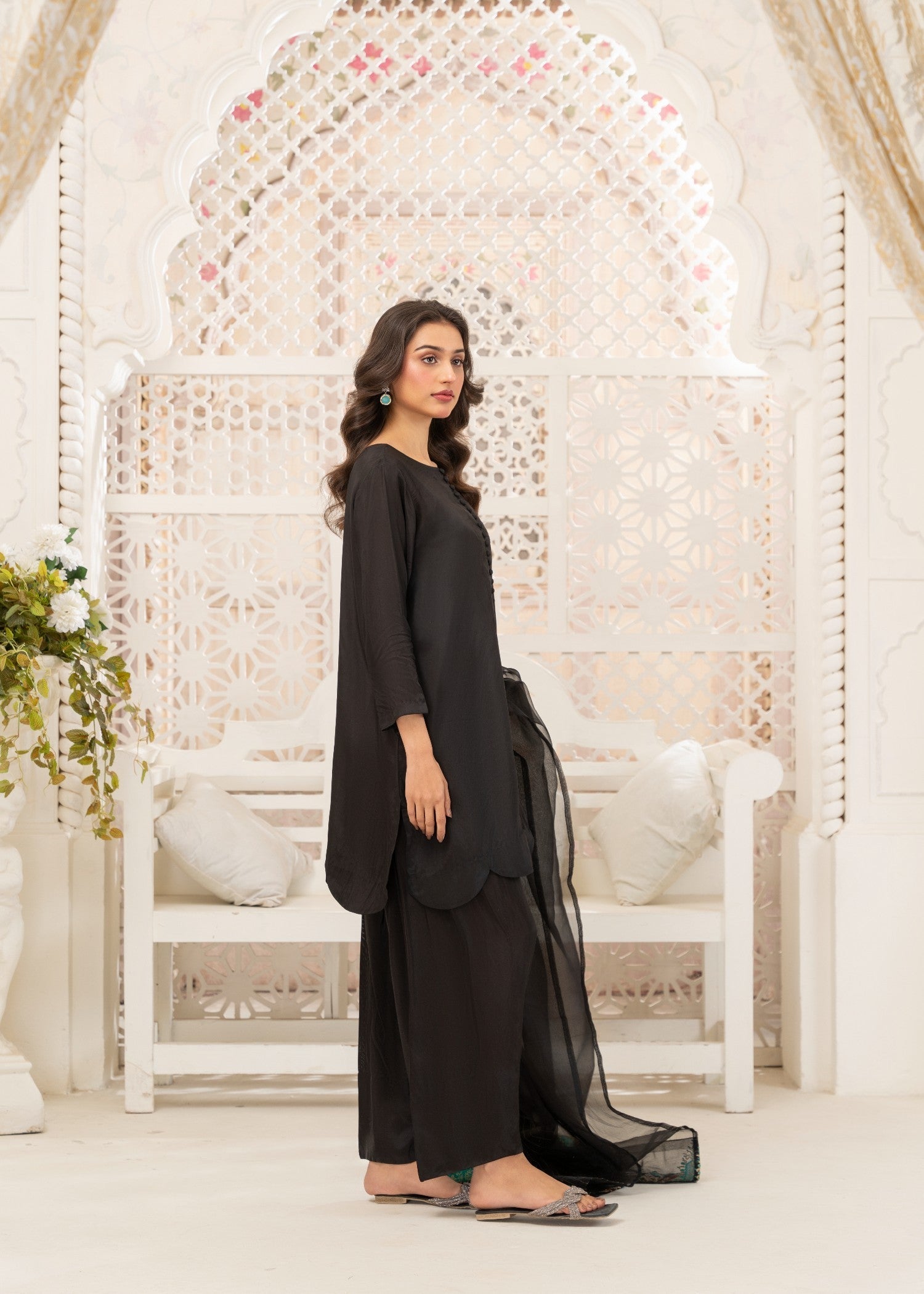 Yusra Ansari Yaeid 03 Nesta Women 3pcs