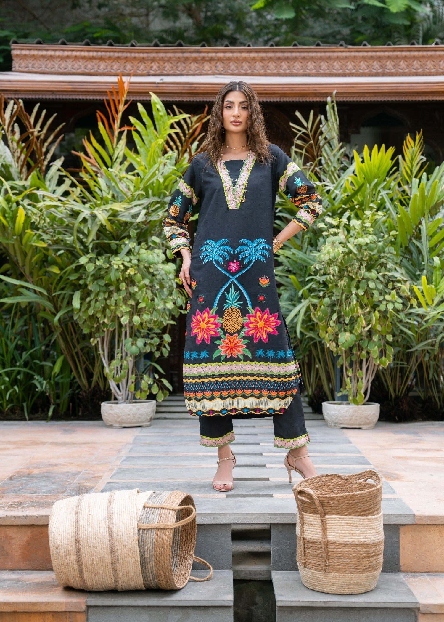 Nairah Mistique Women 2pcs