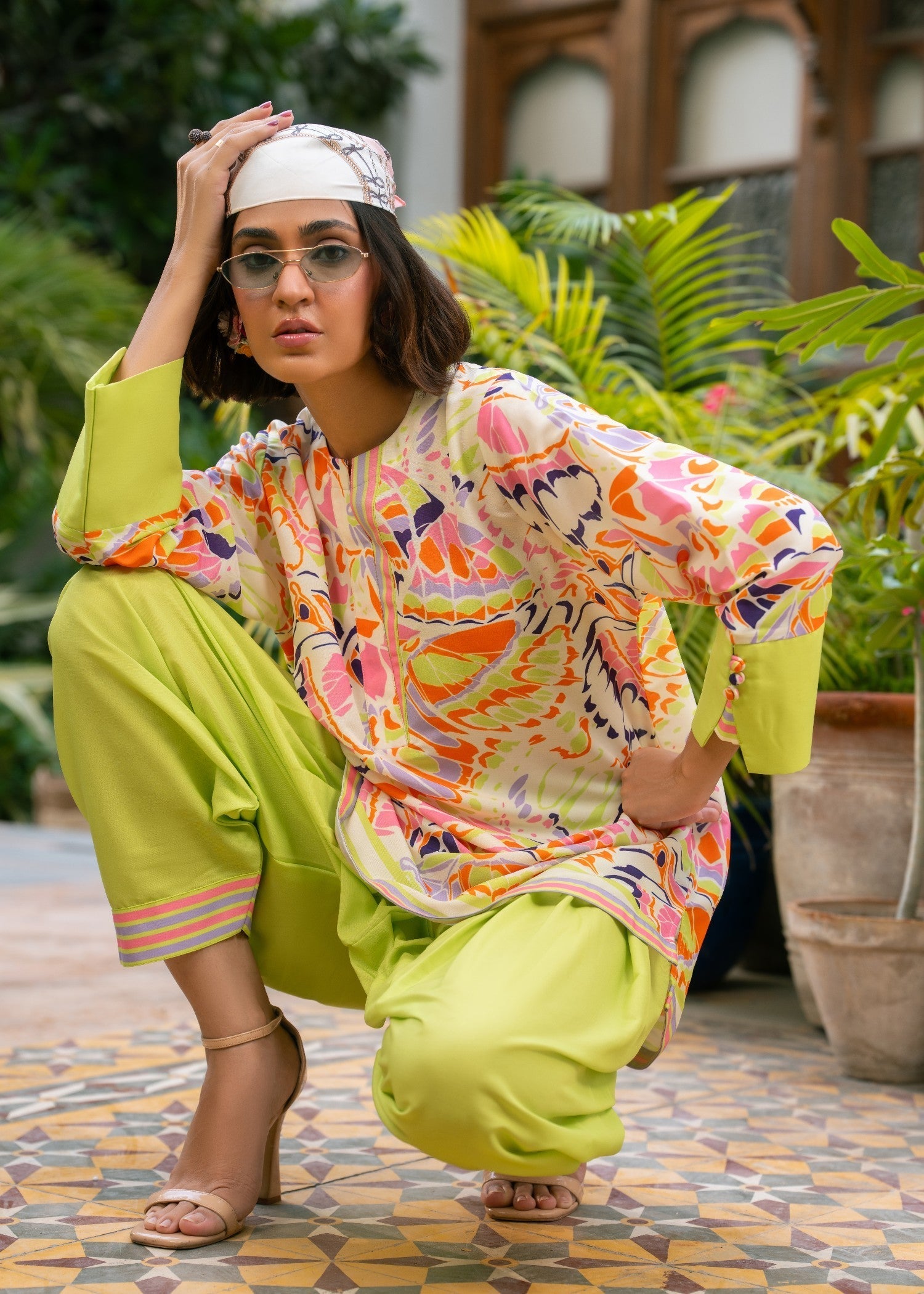 Nairah Neon Aura Women 2pcs