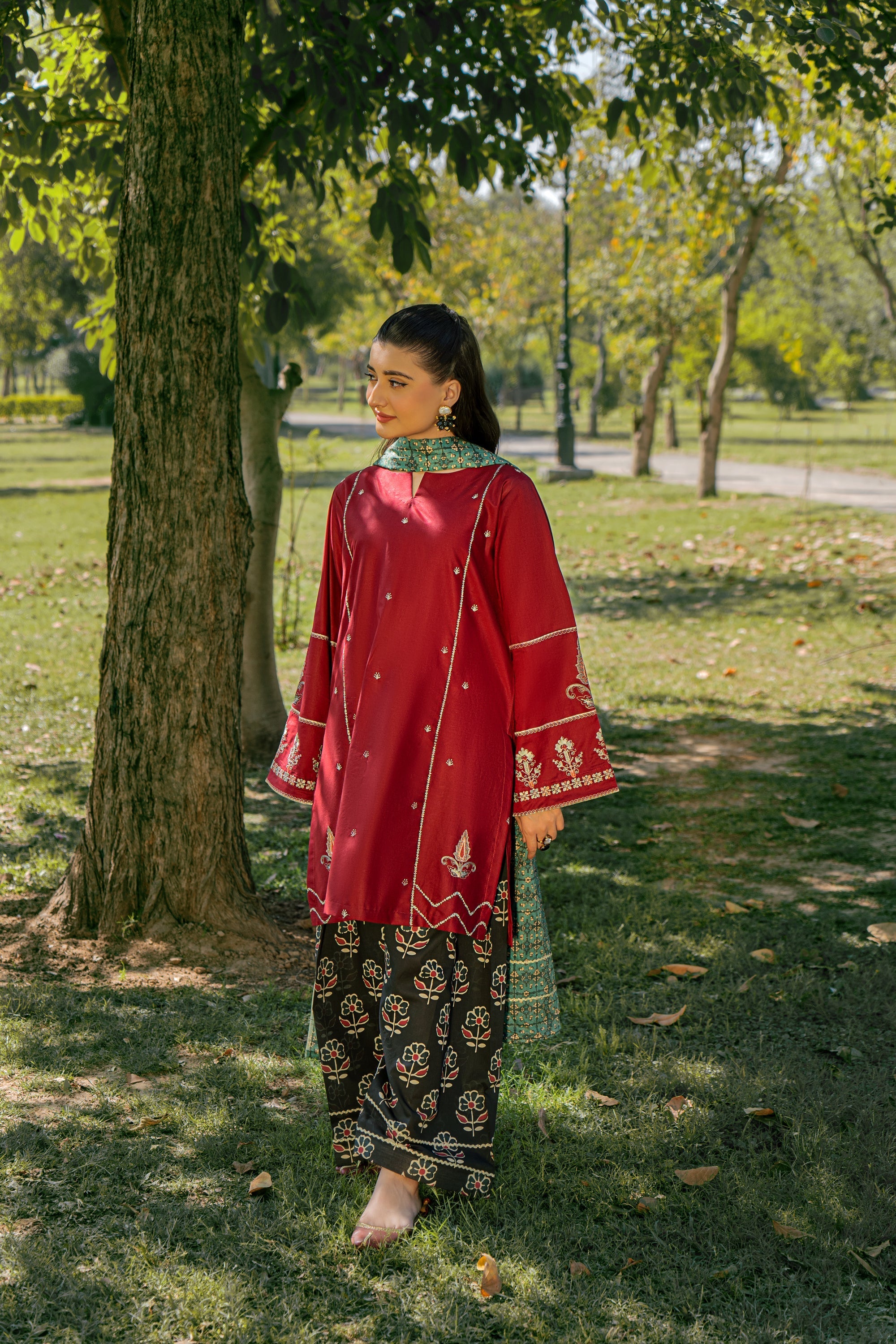 Urge Pret JULIA Women