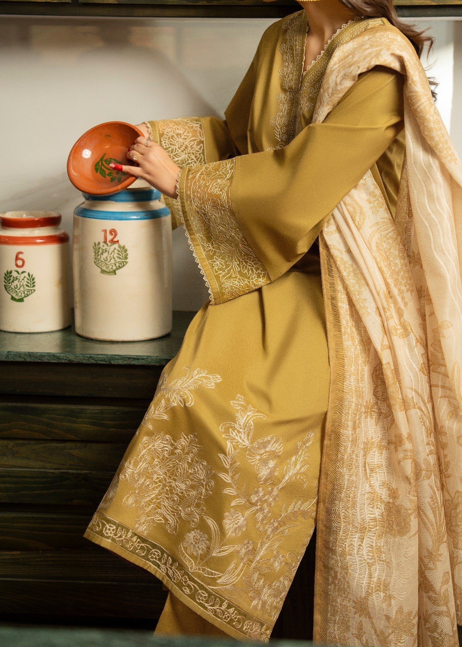 Casual Lite Cotton Emb Suit 02 Women 3pcs