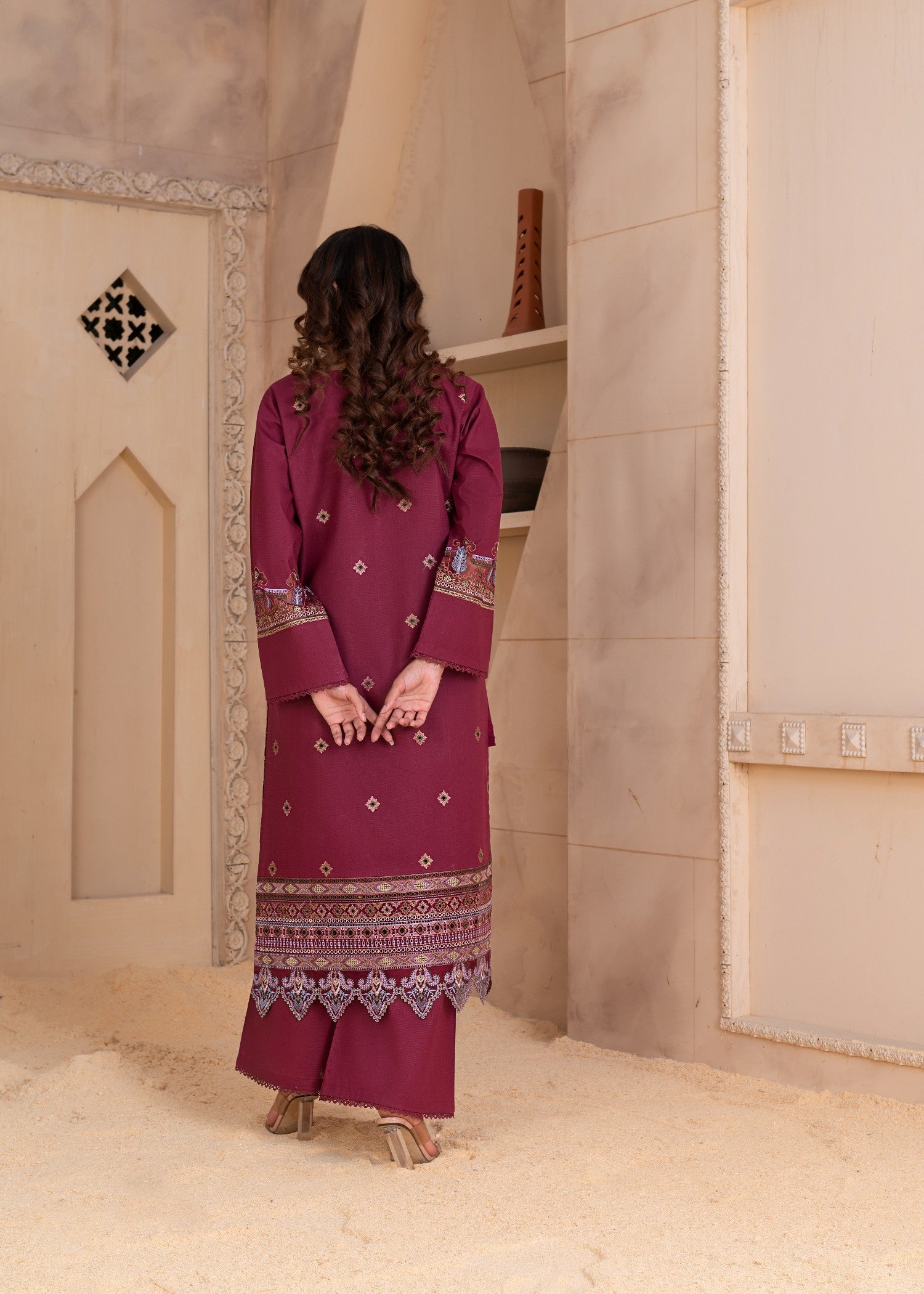 Dori Sands of Saffron Women 2pcs