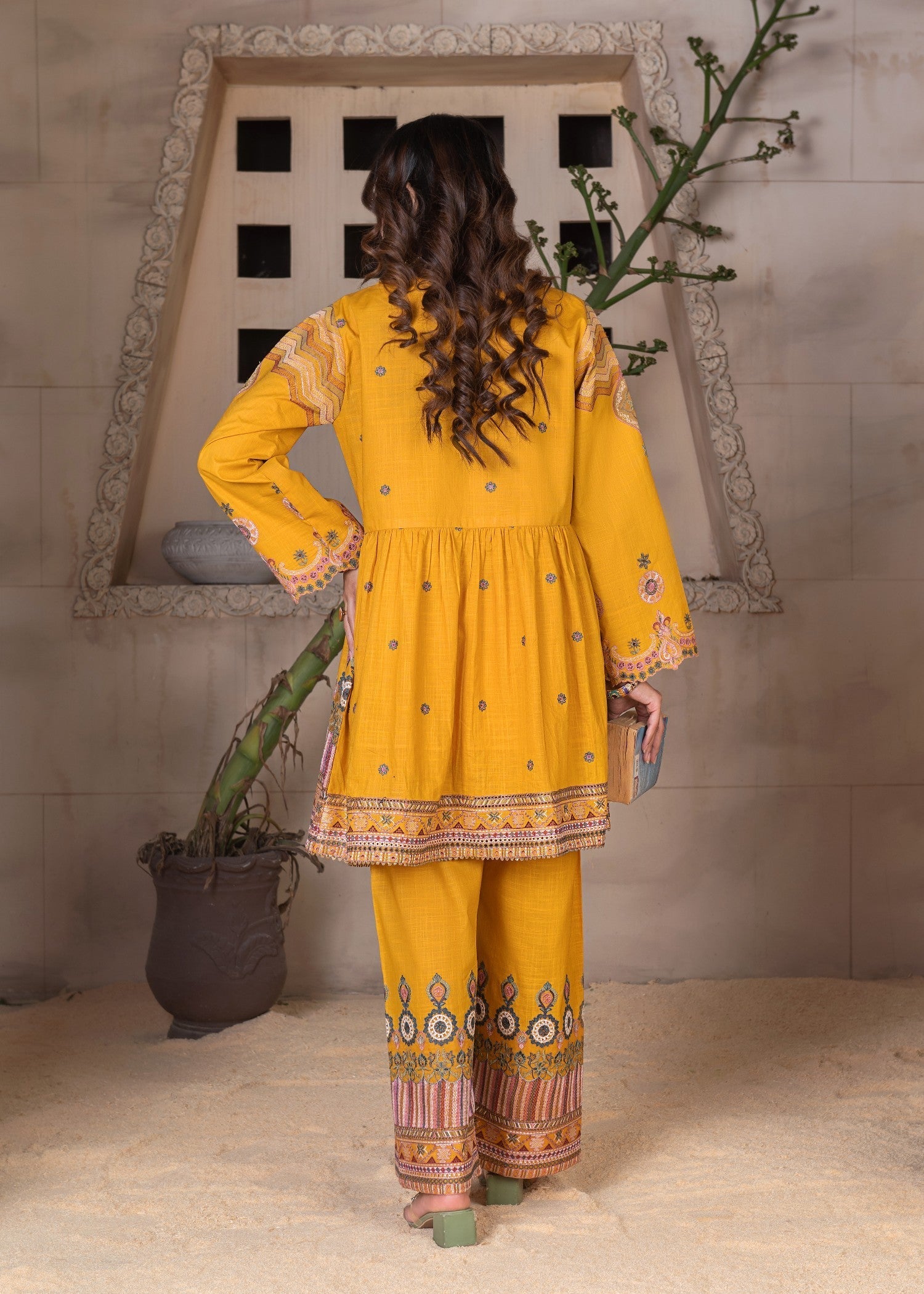 Dori Golden Oasis Women 2pcs