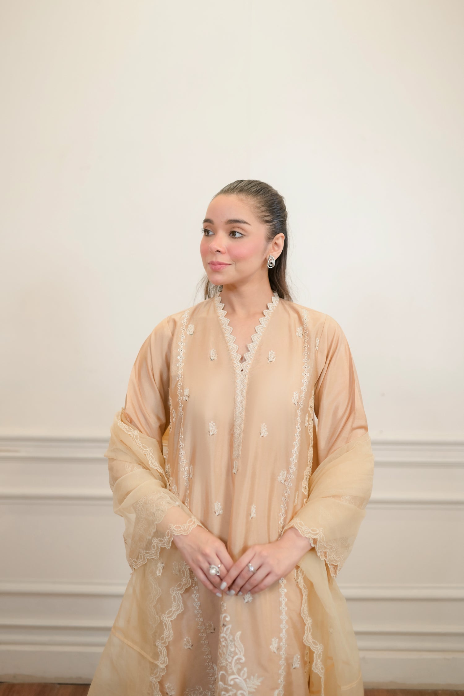 Lakhany Ready To Wear Embroidered Pret Women 3pcs