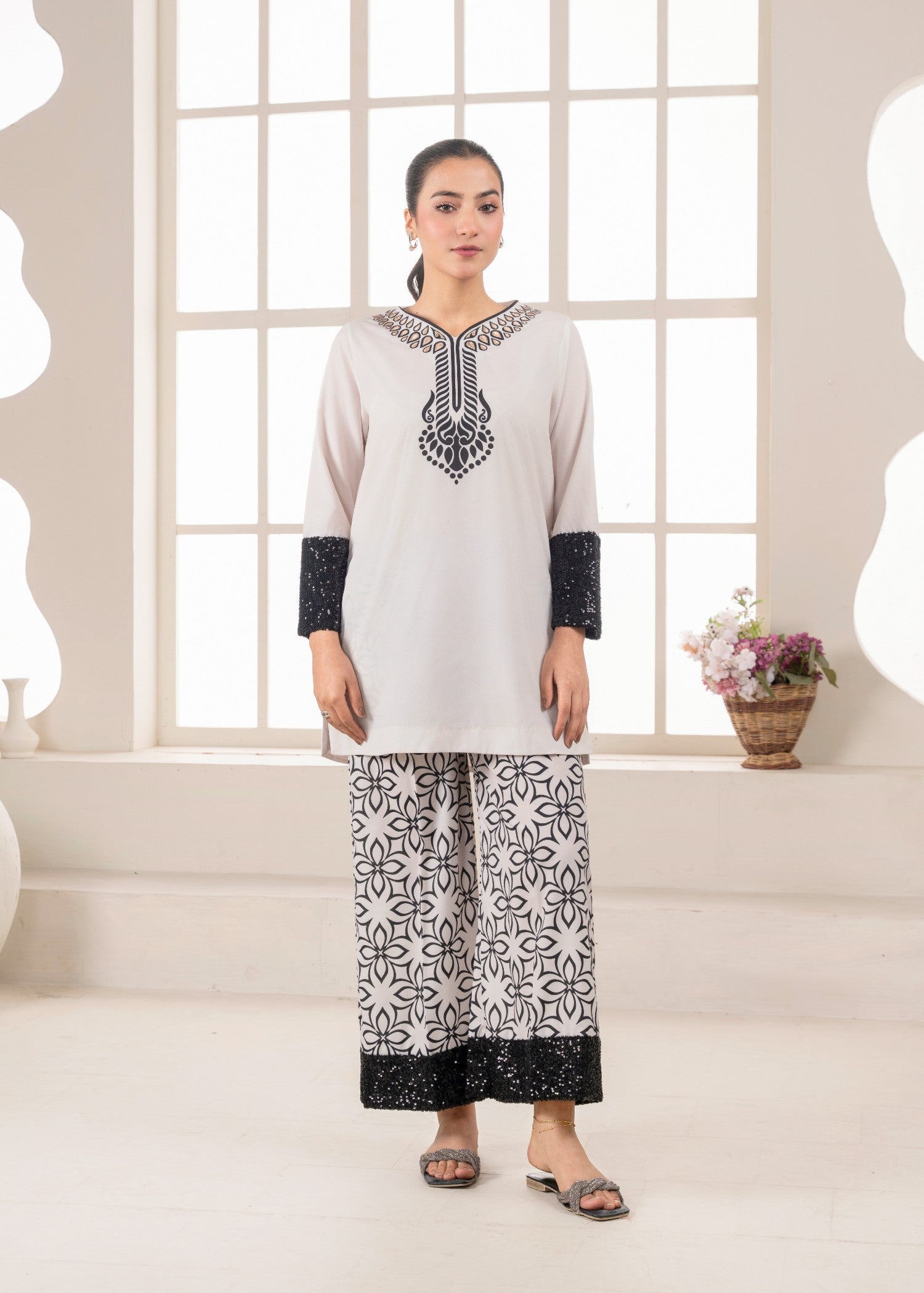 Stitch Vibes Elan Blanc Co ord set Women 2pcs