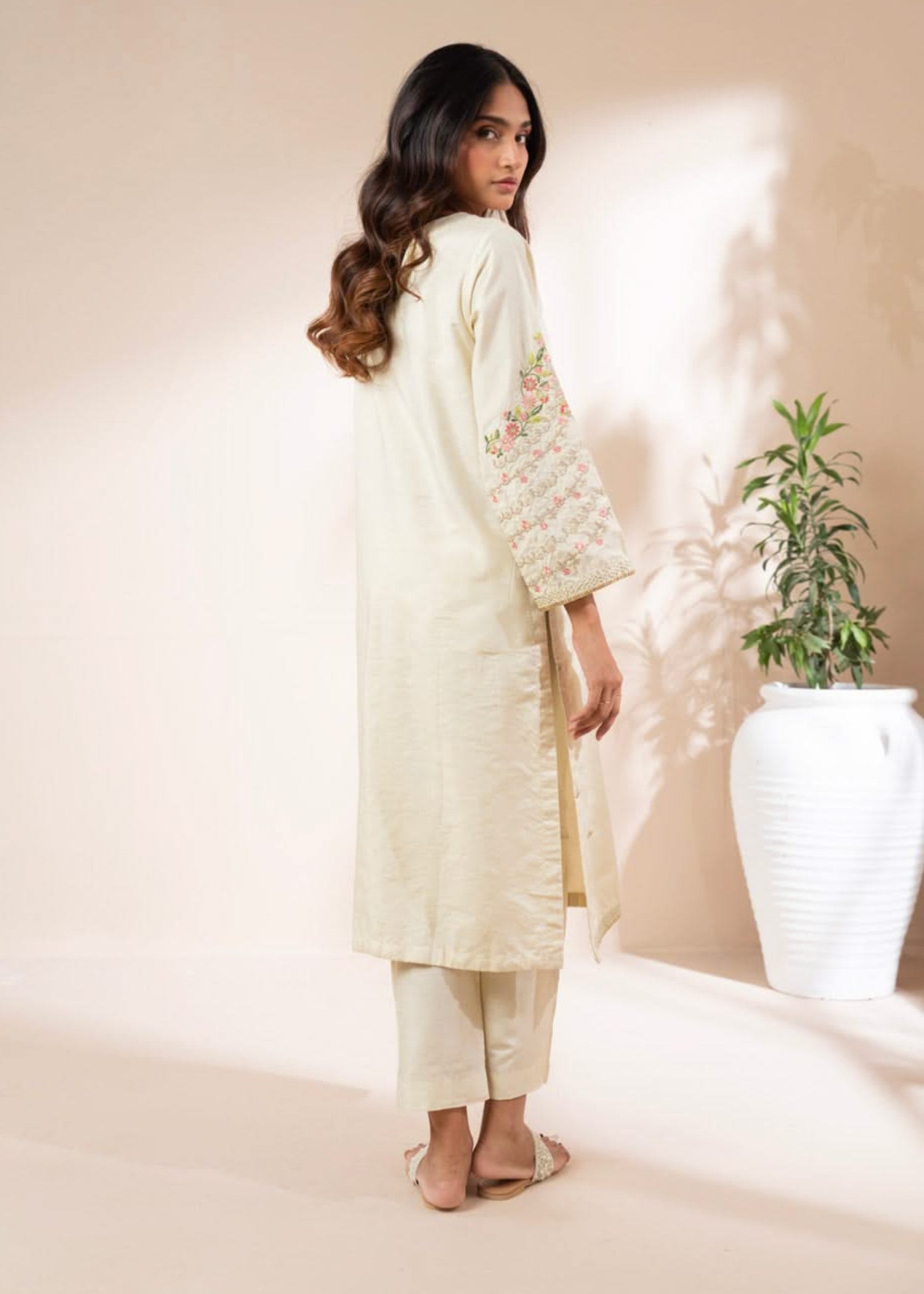 Alkaram Studio GFSU6096 Women 2pcs