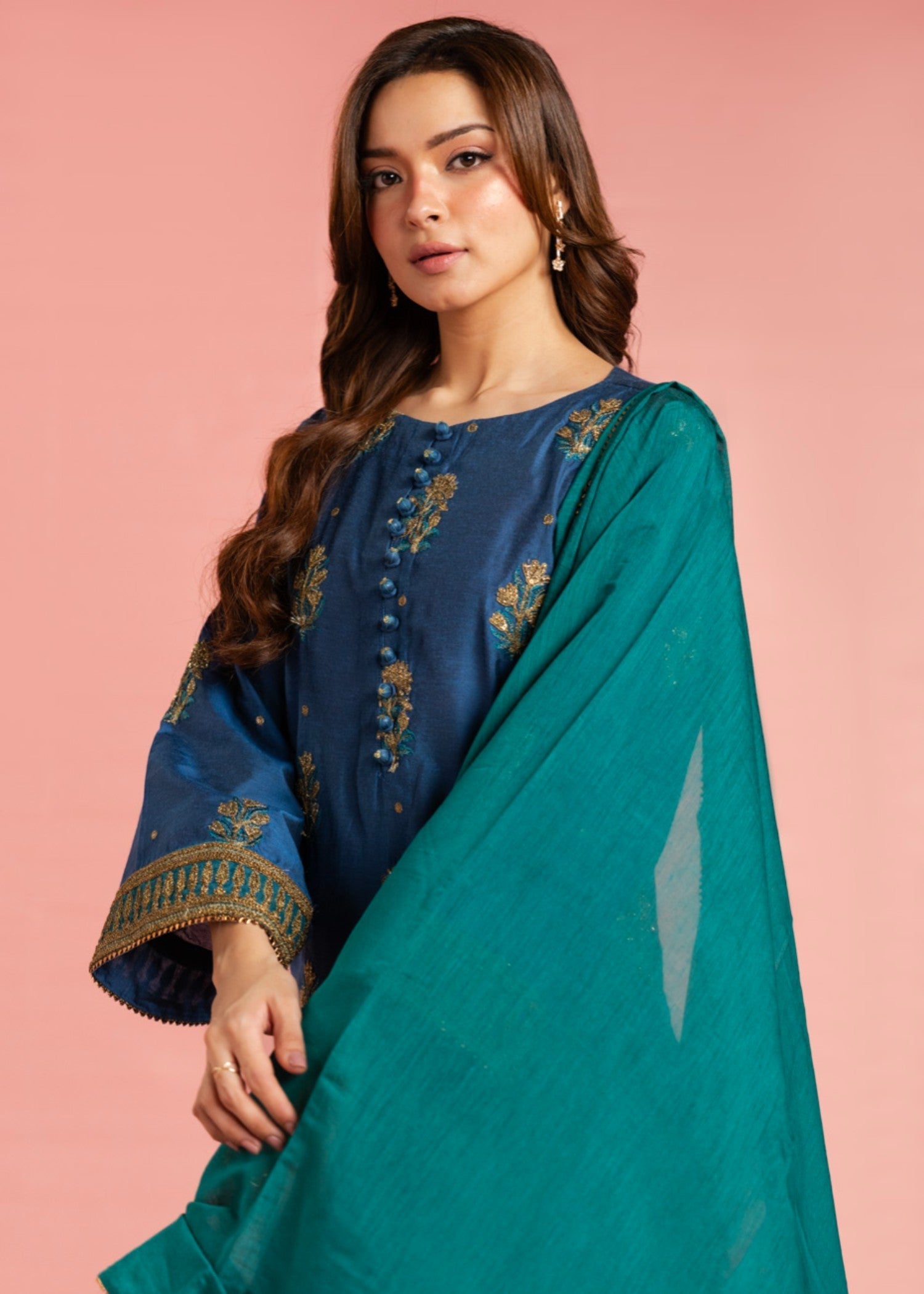 Alkaram Studio GFSU6112 Women 3pcs