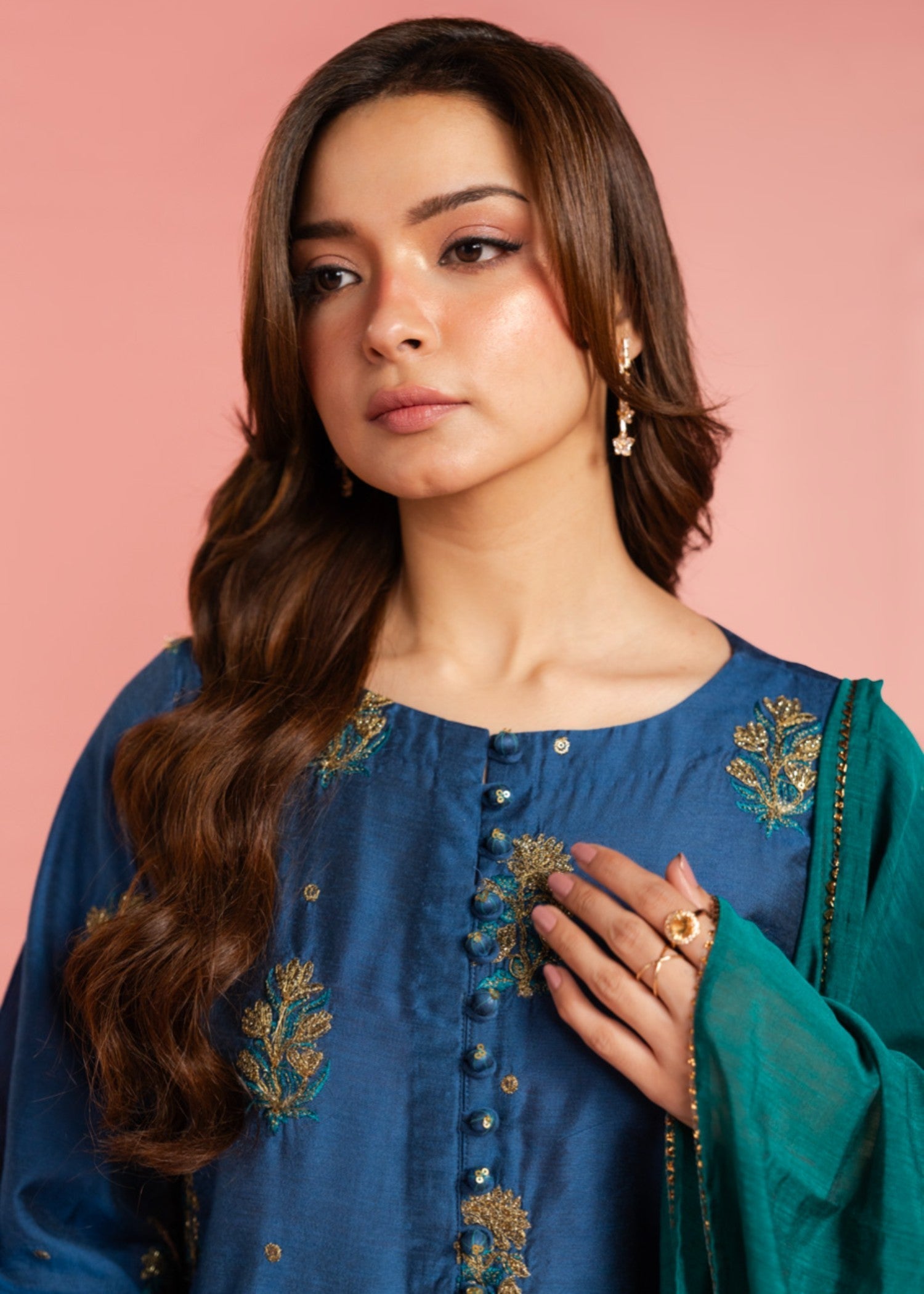 Alkaram Studio GFSU6112 Women 3pcs