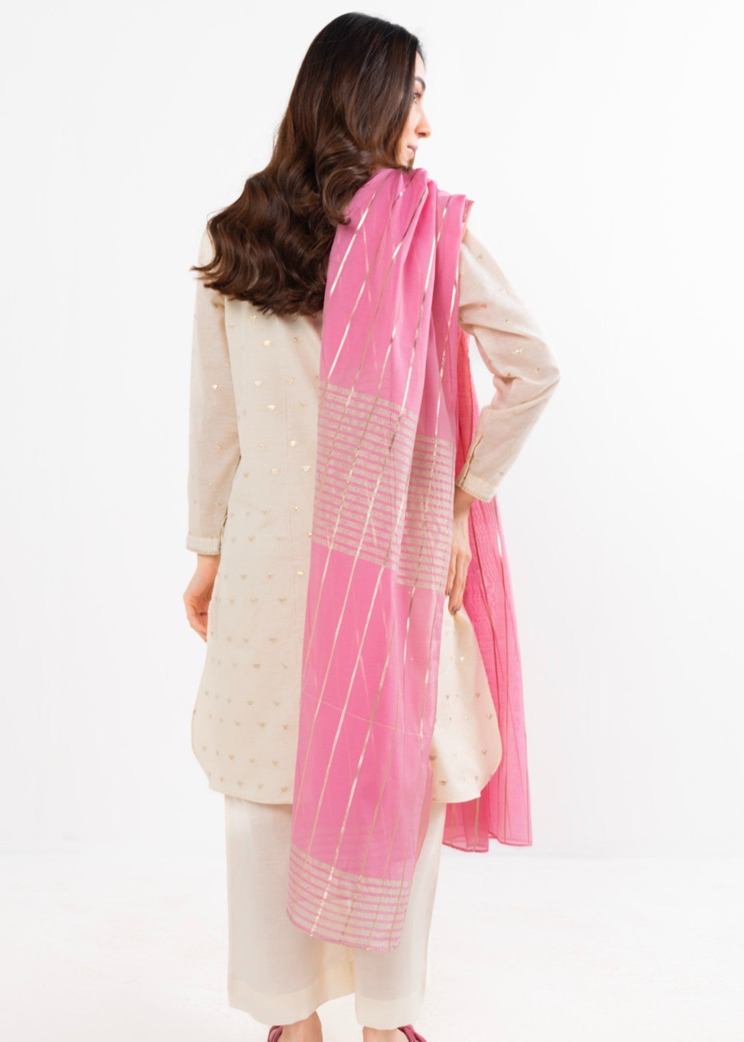 Alkaram Studio GFSU5948 Women 3pcs