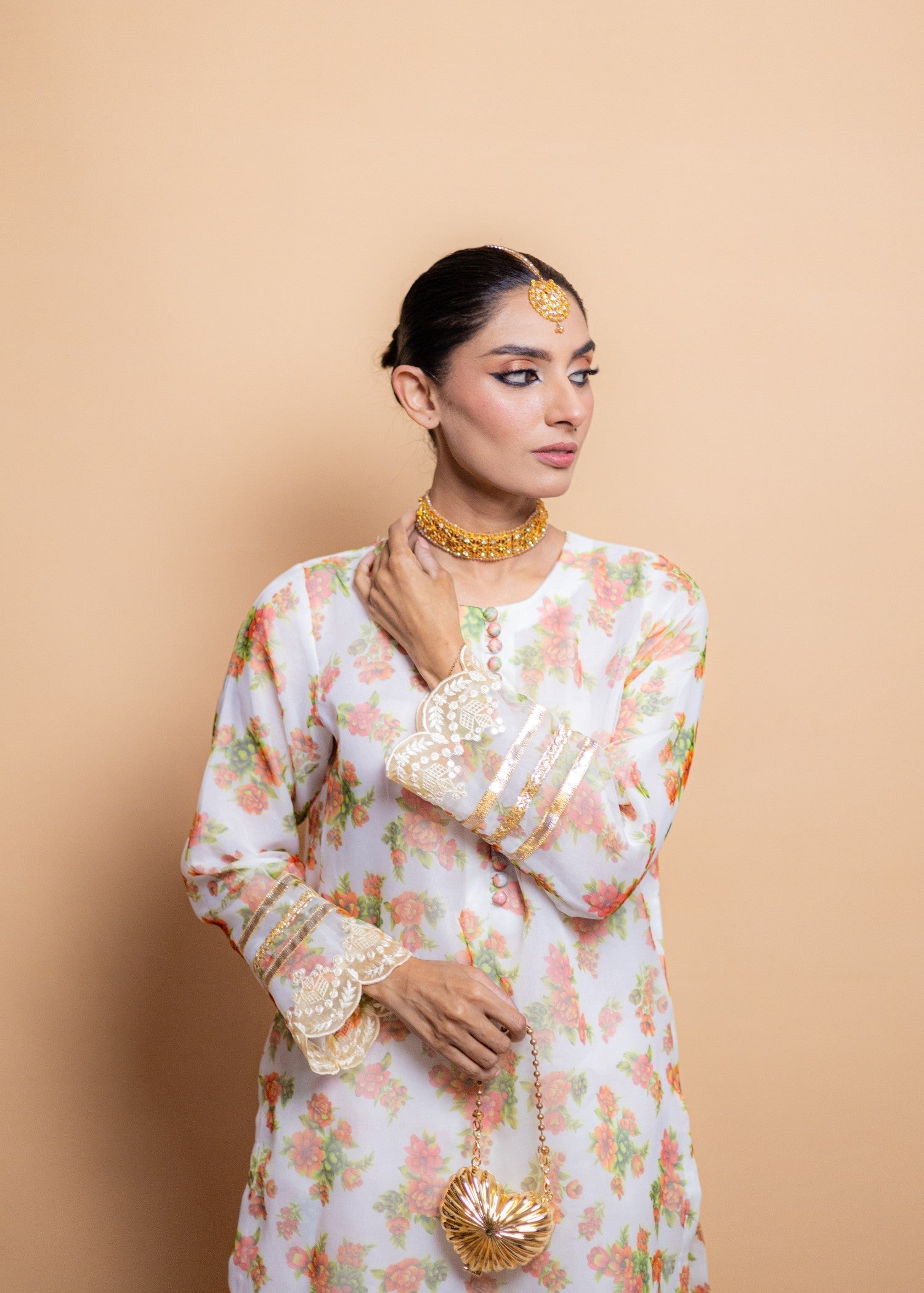 Aqasi Motia ( White Gharara set ) Women 3pcs