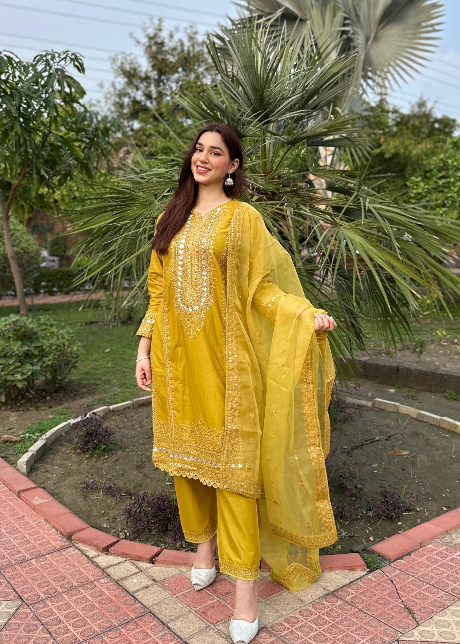 Inaaya Fashion SAFEEN Dhani Women 3pcs