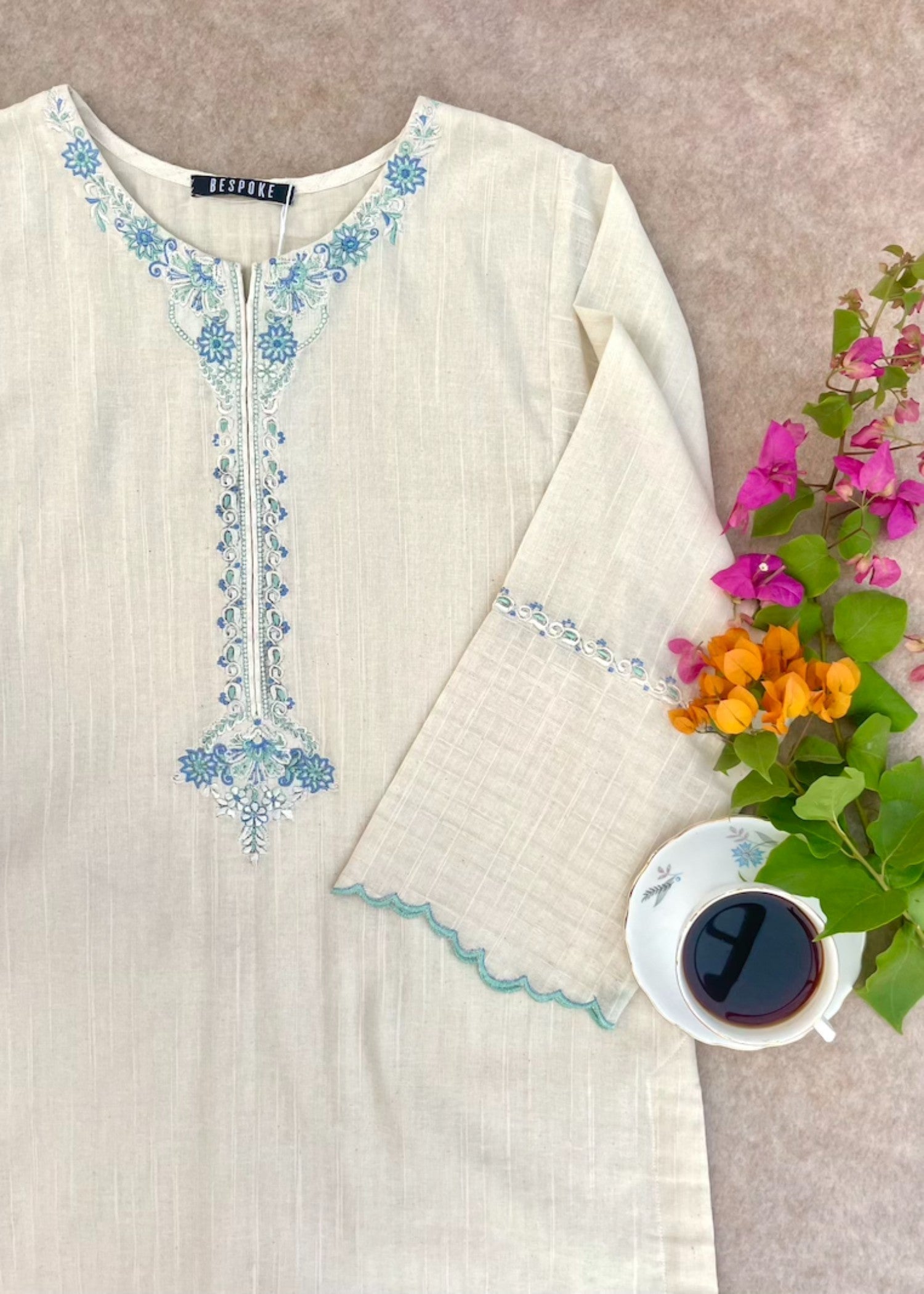 Bespoke jasmine Kurta Women 1pcs