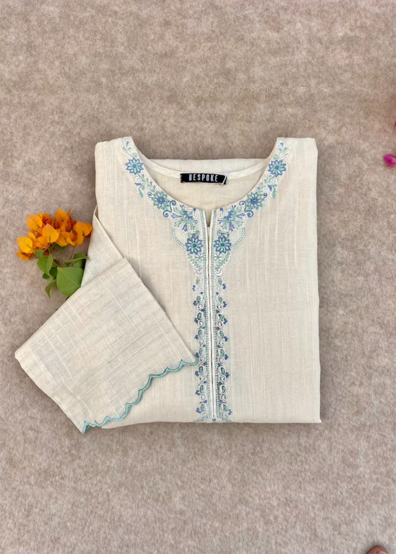 Bespoke jasmine Kurta Women 1pcs