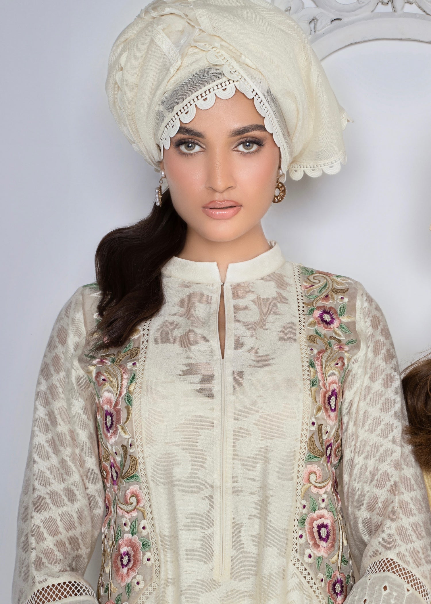 Ridah Naeem Ivory Blossoms Women 2pcs