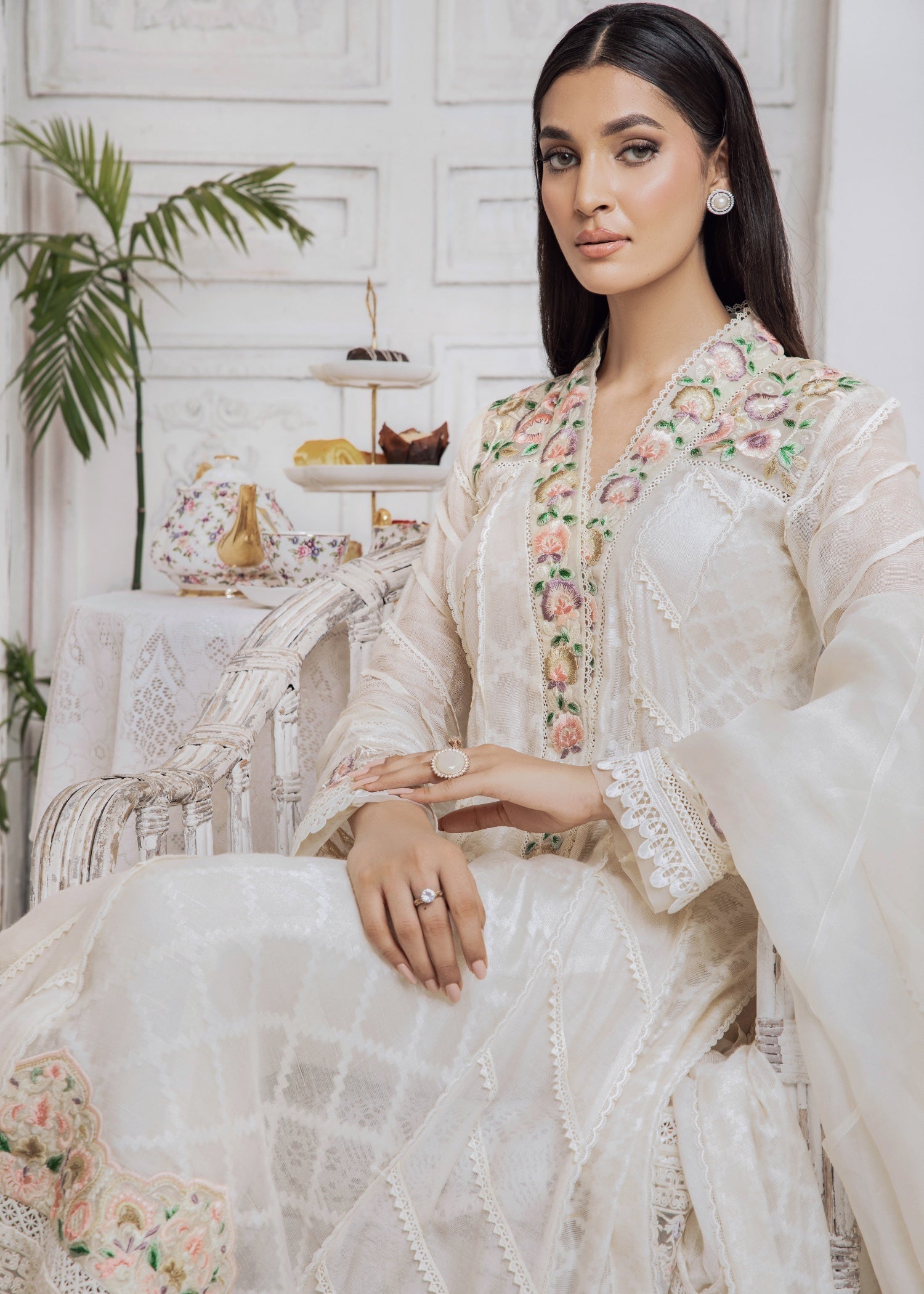 Ridah Naeem Ivory Elegance Opulence Women 2pcs