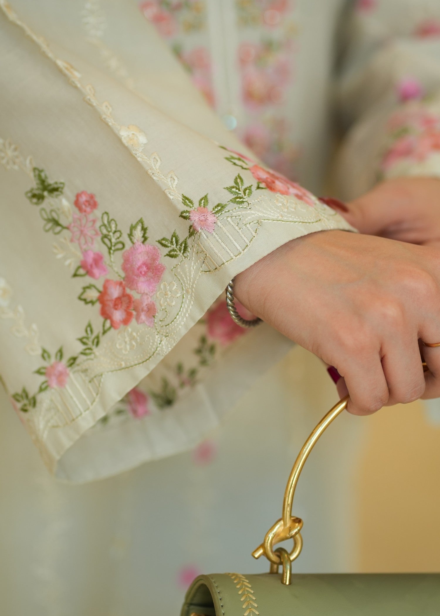 Sahibas By Mirza Adaab Ivory Women 2pcs