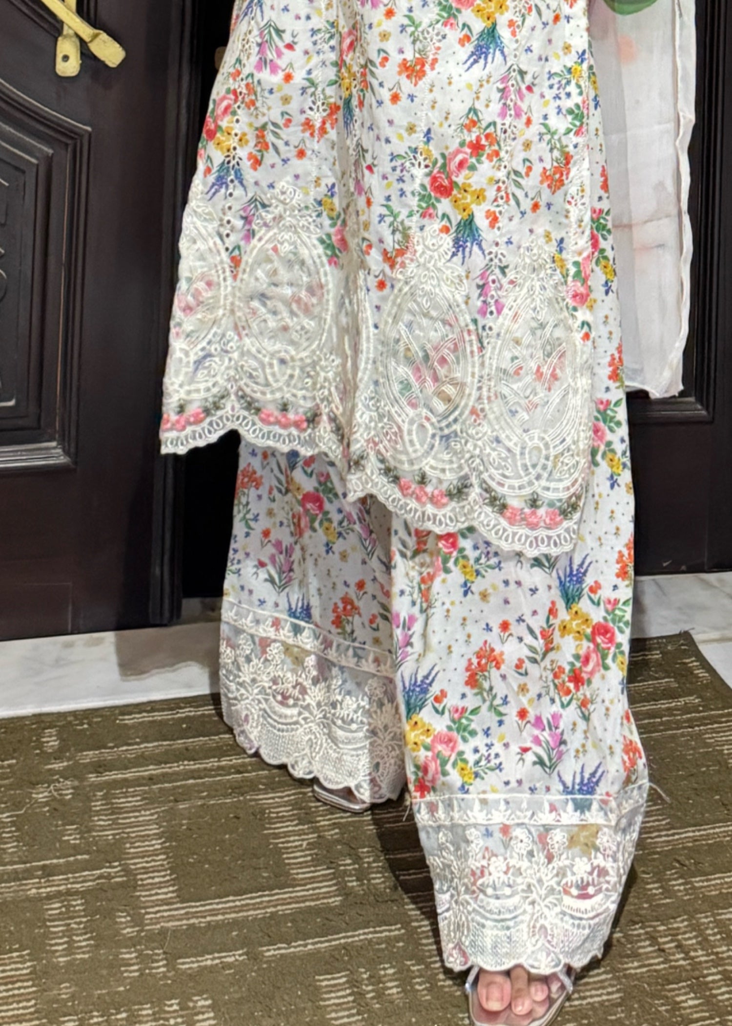 Suits By Sadia FLORAL WHITE LAWN Women 3pcs
